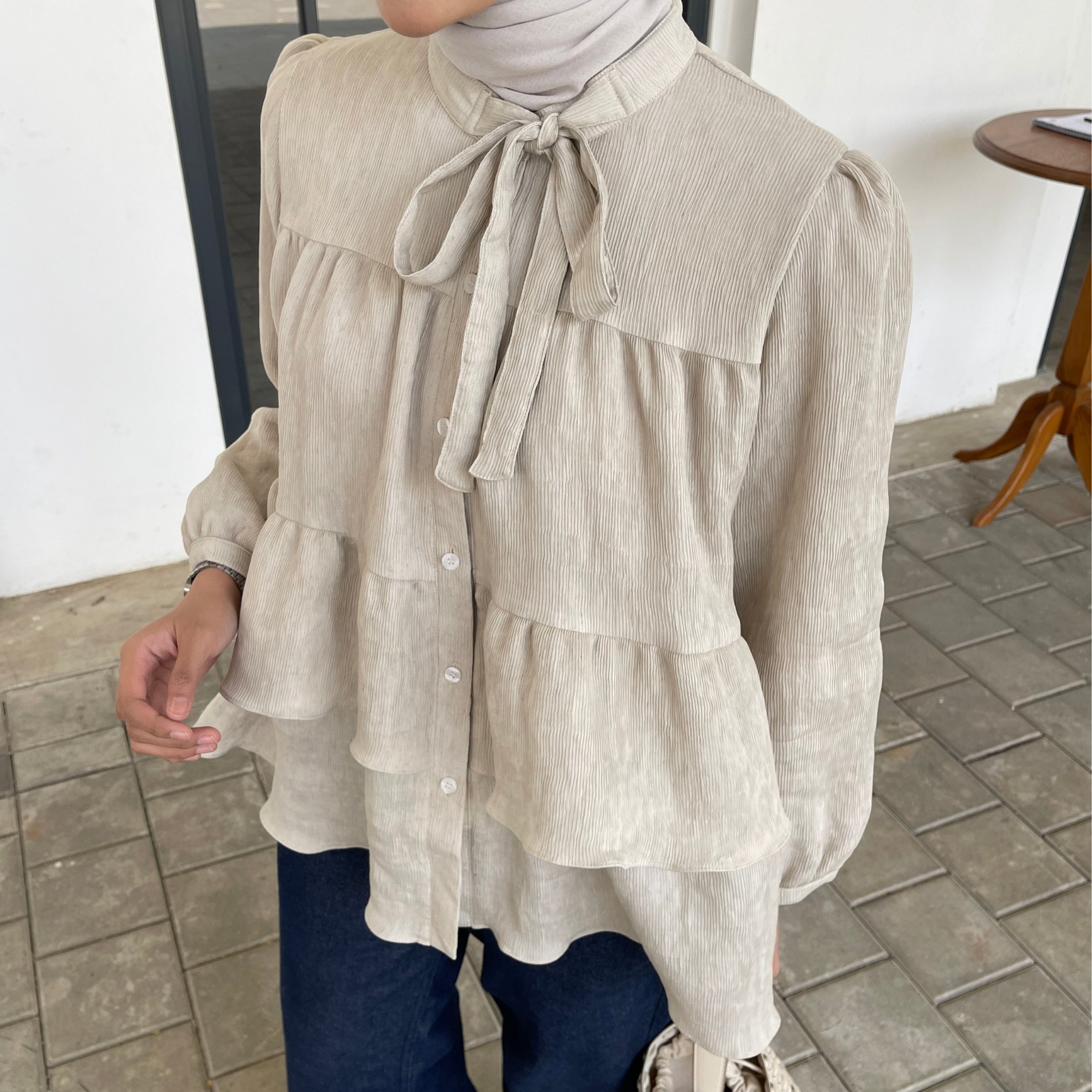 Image of Eclemix Top Vaia - Blouse Pleats Ruffle Lengan Balon Anti Kusut