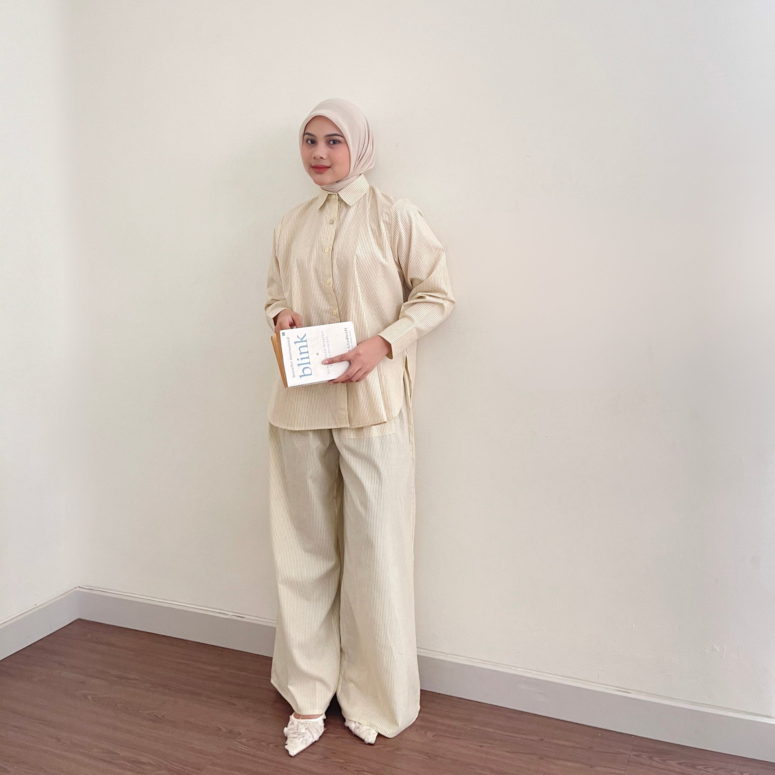 Image of Eclemix Top Airy | Atasan Kemeja Basic Stripe Salur Cotton Oxford