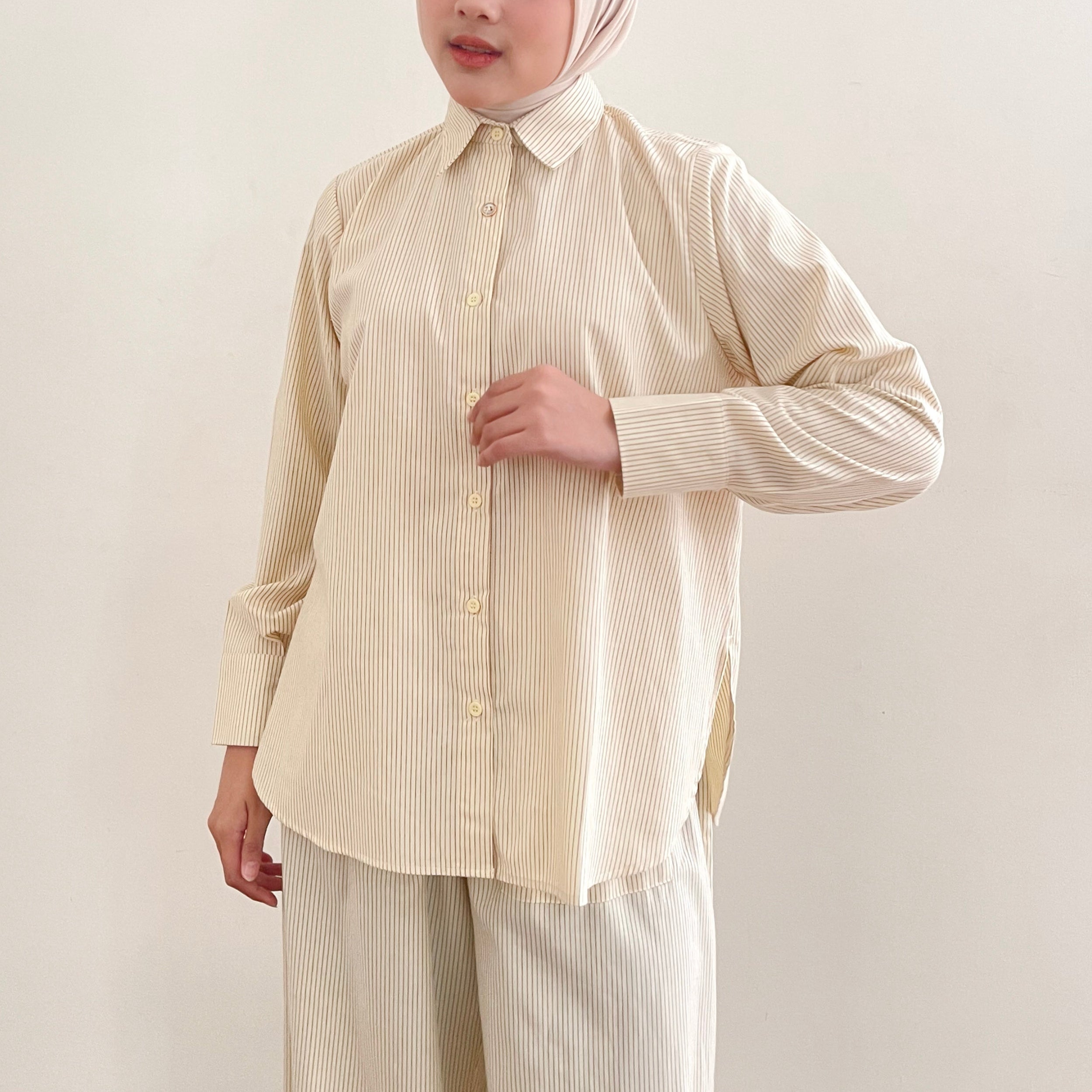 Image of Eclemix Top Airy | Atasan Kemeja Basic Stripe Salur Cotton Oxford