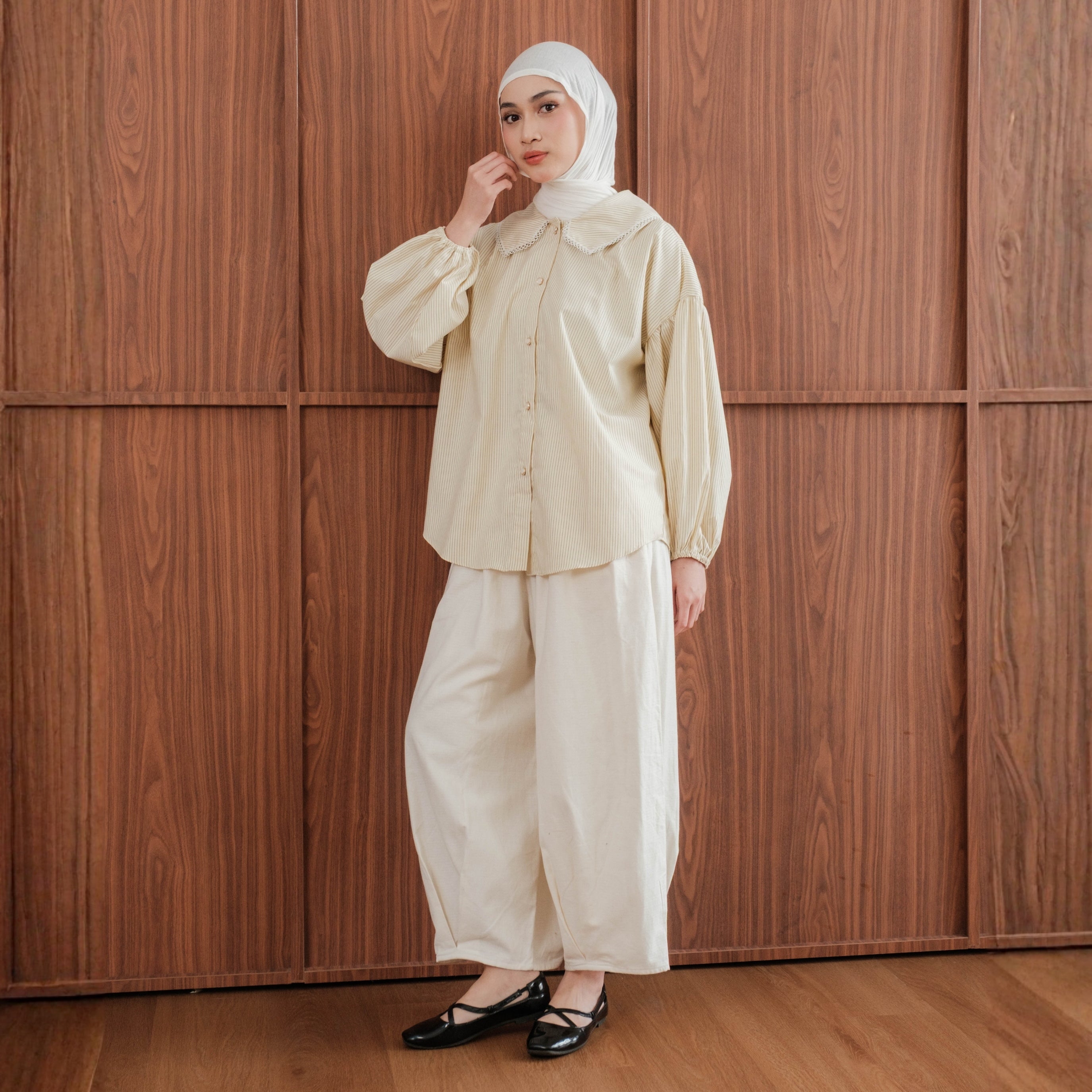 Image of Eclemix Kemeja Wanita Stripe Kerah Renda Puff Sleeve Top Aluvia