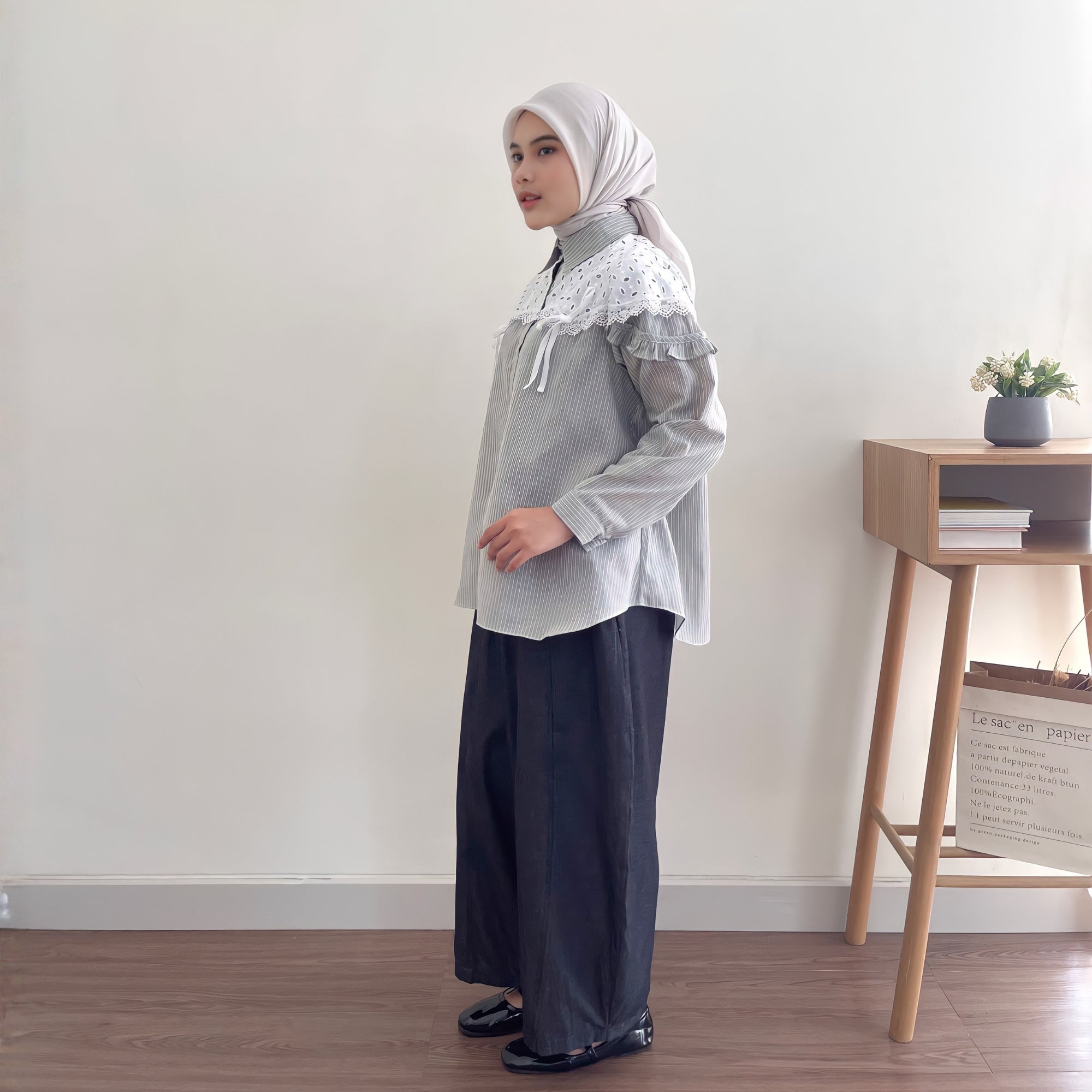 Image of Eclemix Top Ailiya Top Ailiya tampak samping