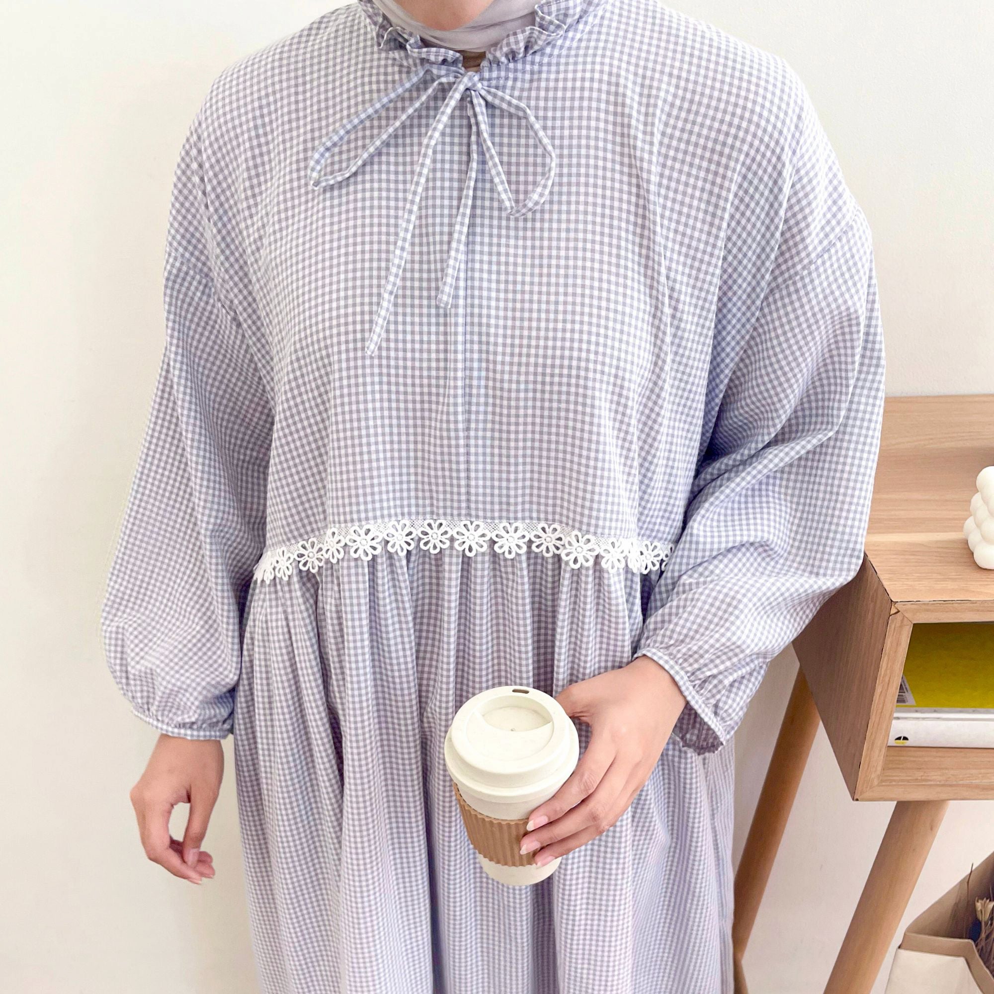 Image of Eclemix Dress Cookie gamis wanita gingham loose fit lengan balon dipakai model