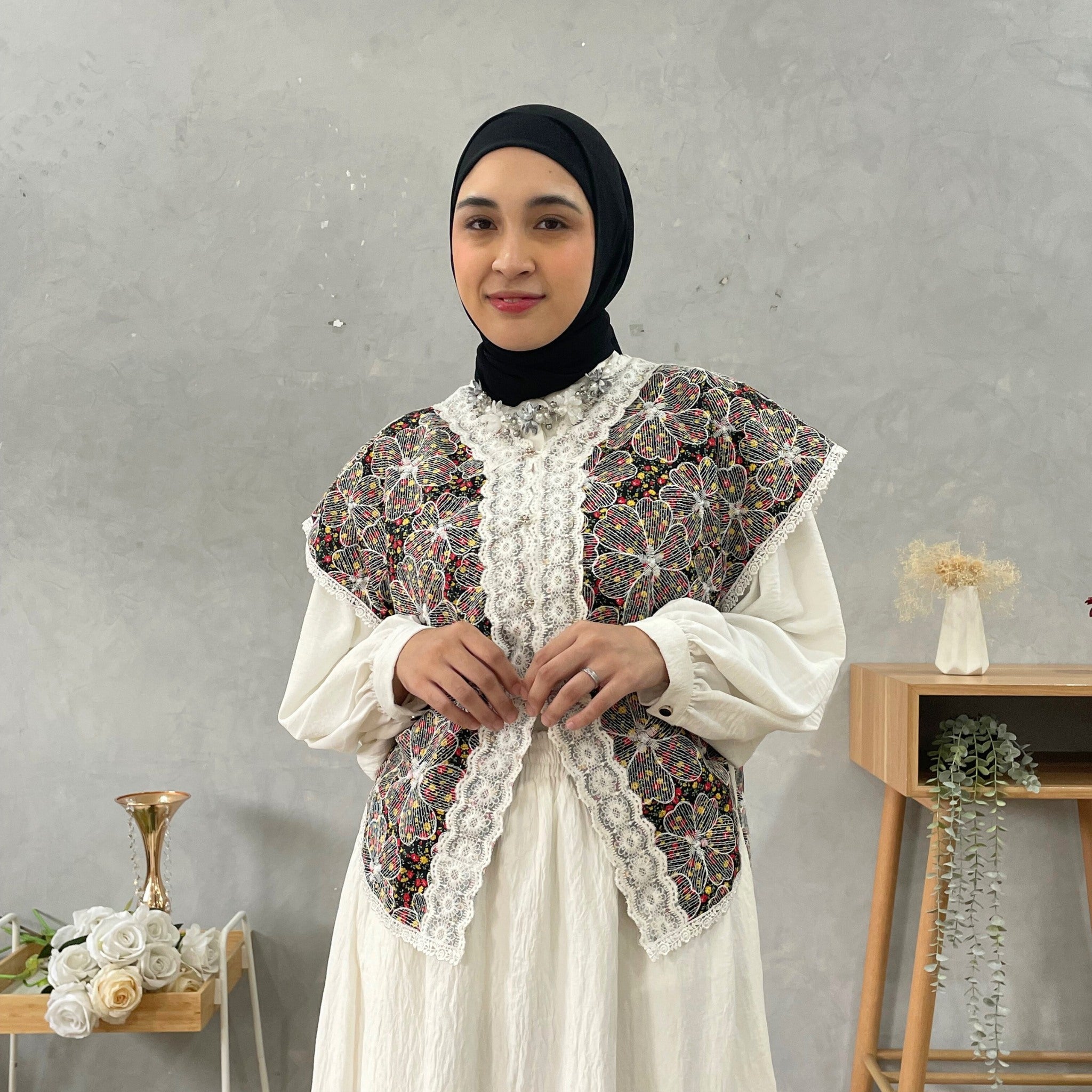 Eclemix Outer Maurin | Vest Brokat Bunga | Outer Panjang Brukat Tanpa Lengan