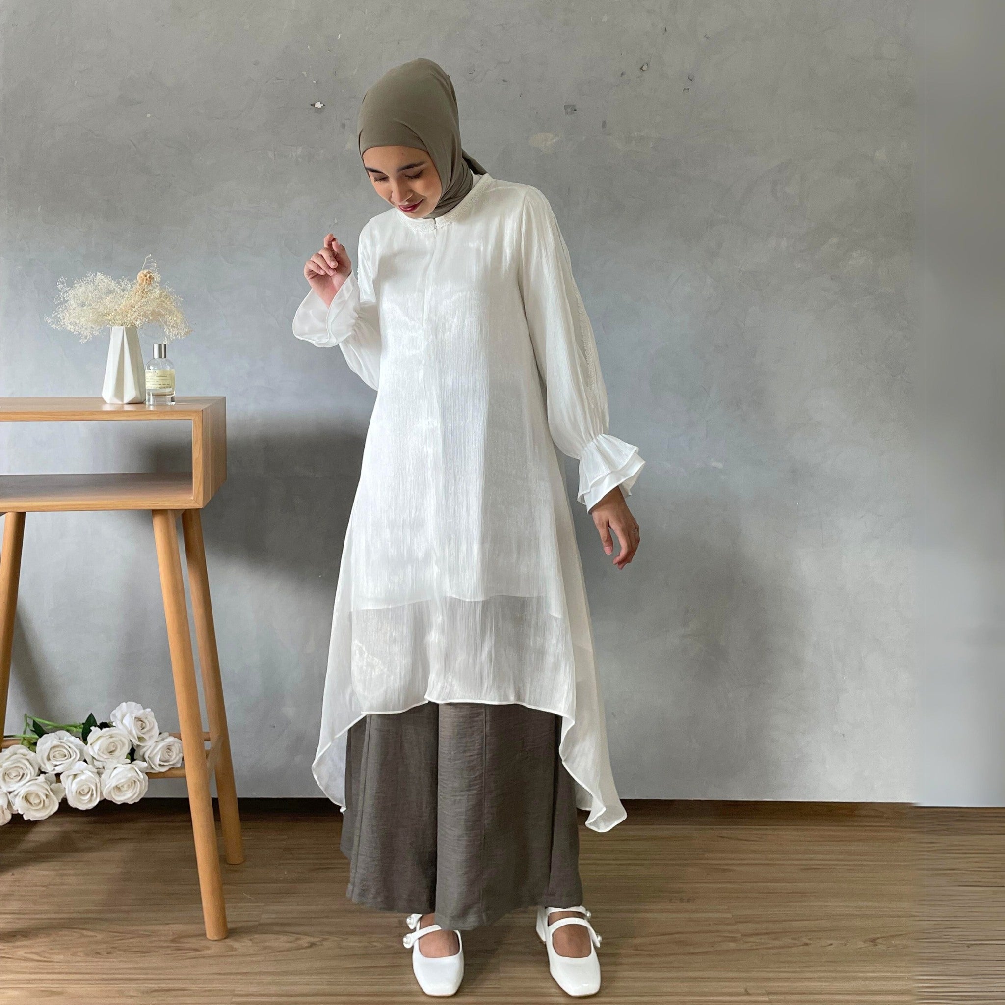 Image of Eclemix Tunic Reya | Atasan Wanita Tunic Mewah Resleting Depan | Baju Pesta Kondangan