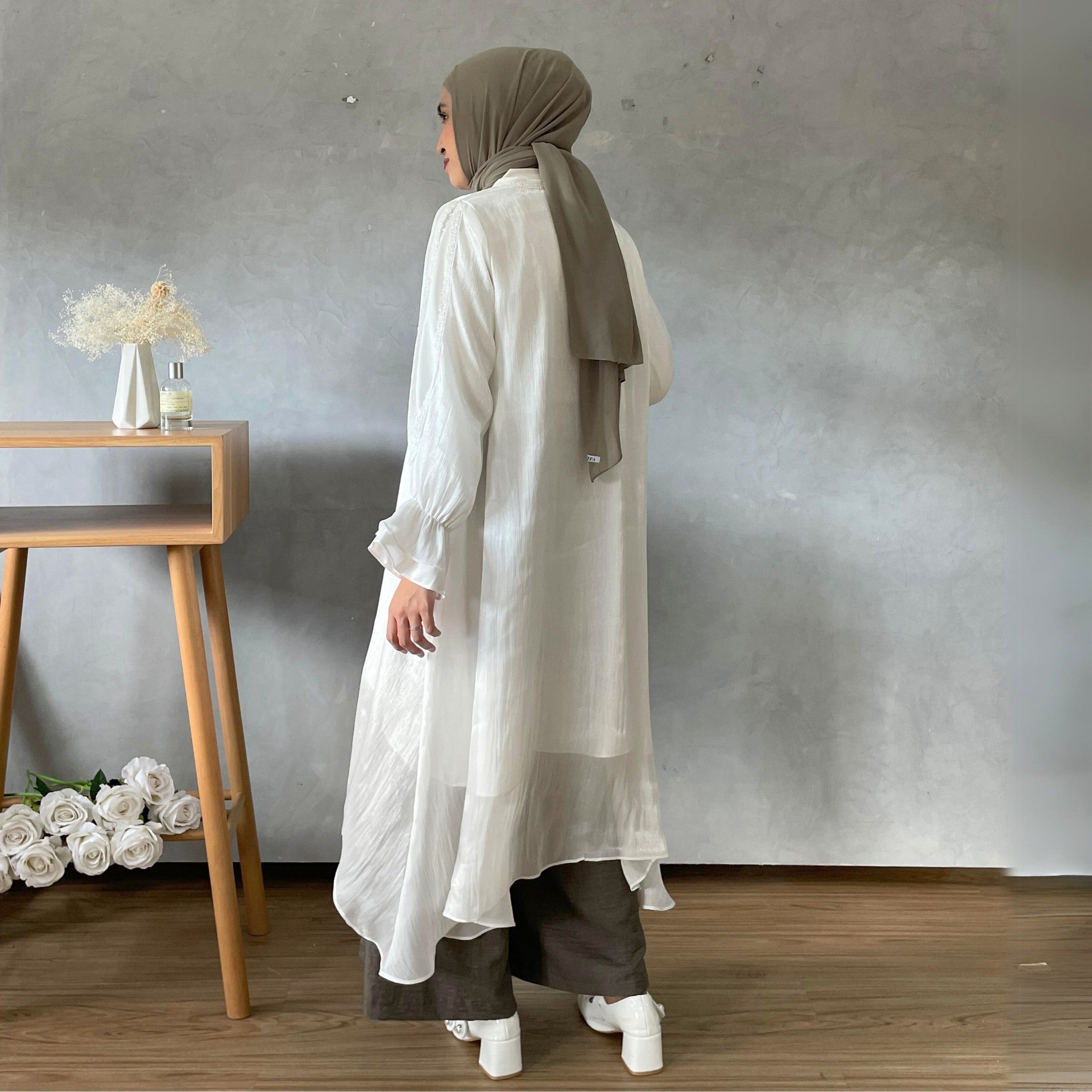 Image of Eclemix Tunic Reya | Atasan Wanita Tunic Mewah Resleting Depan | Baju Pesta Kondangan