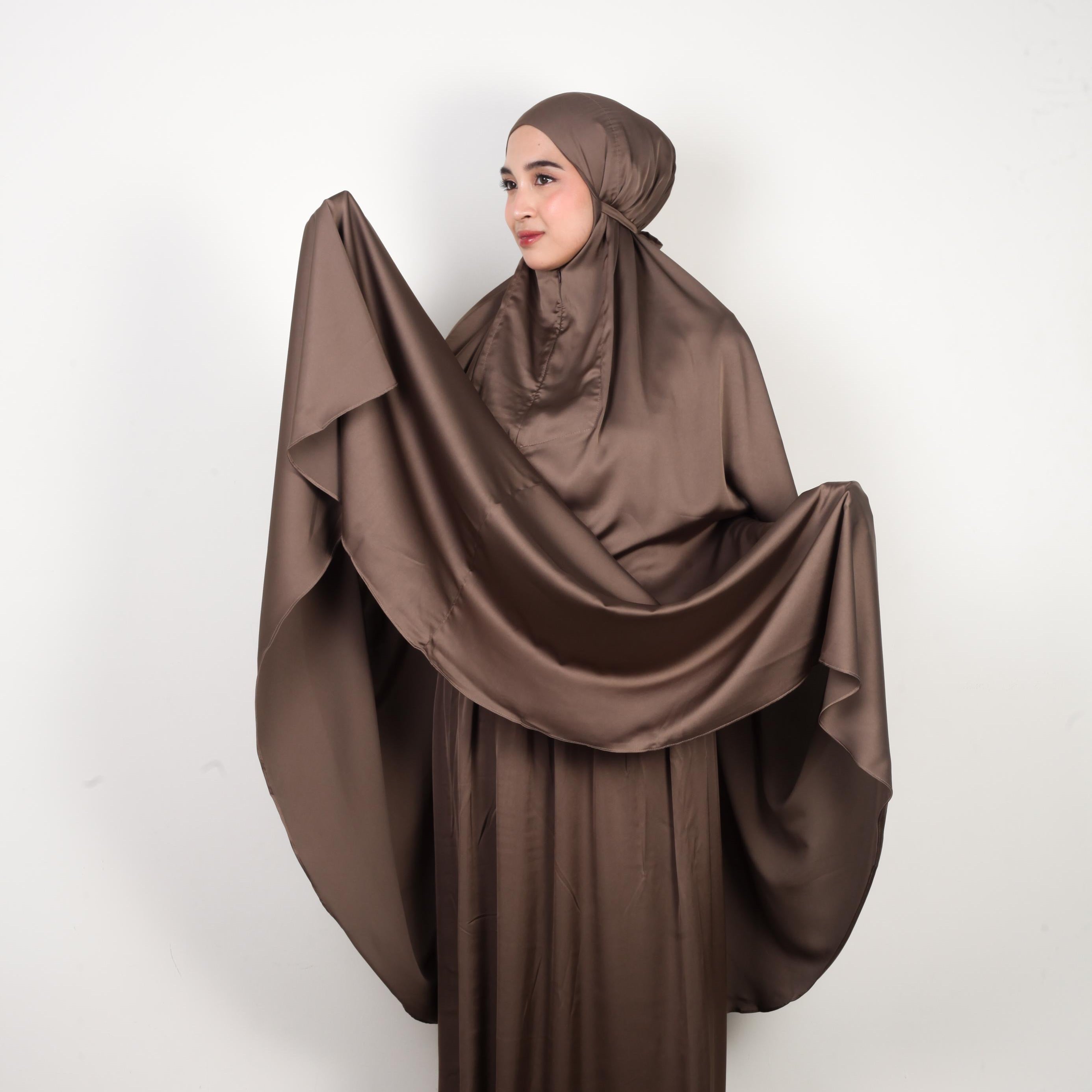 Image of Eclemix Lea Prayer Set | Mukena Dewasa Polos Silk 2 in 1