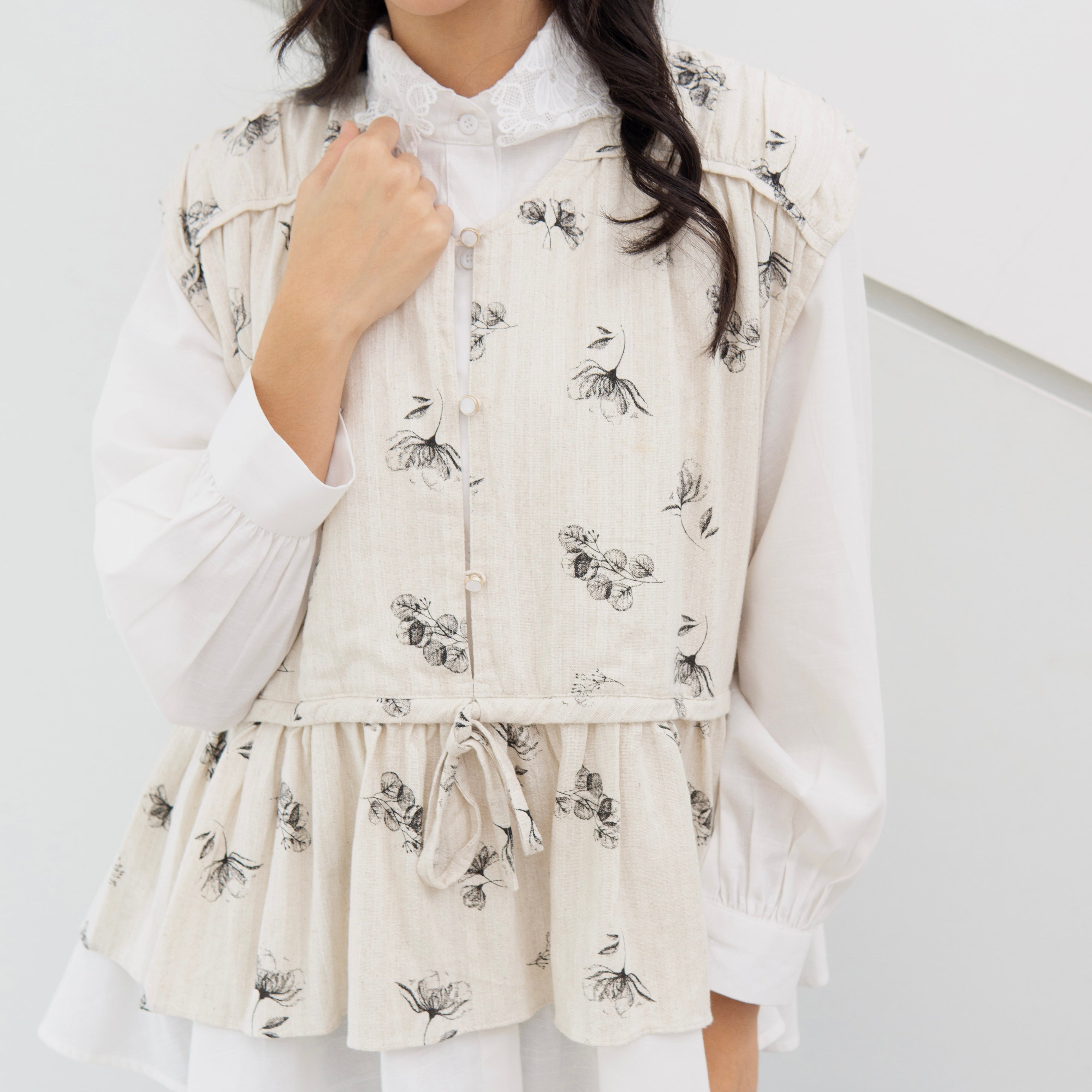 Image of Eclemix Outer Terata | Vest Serut Motif Flower | Outer Tanpa Lengan