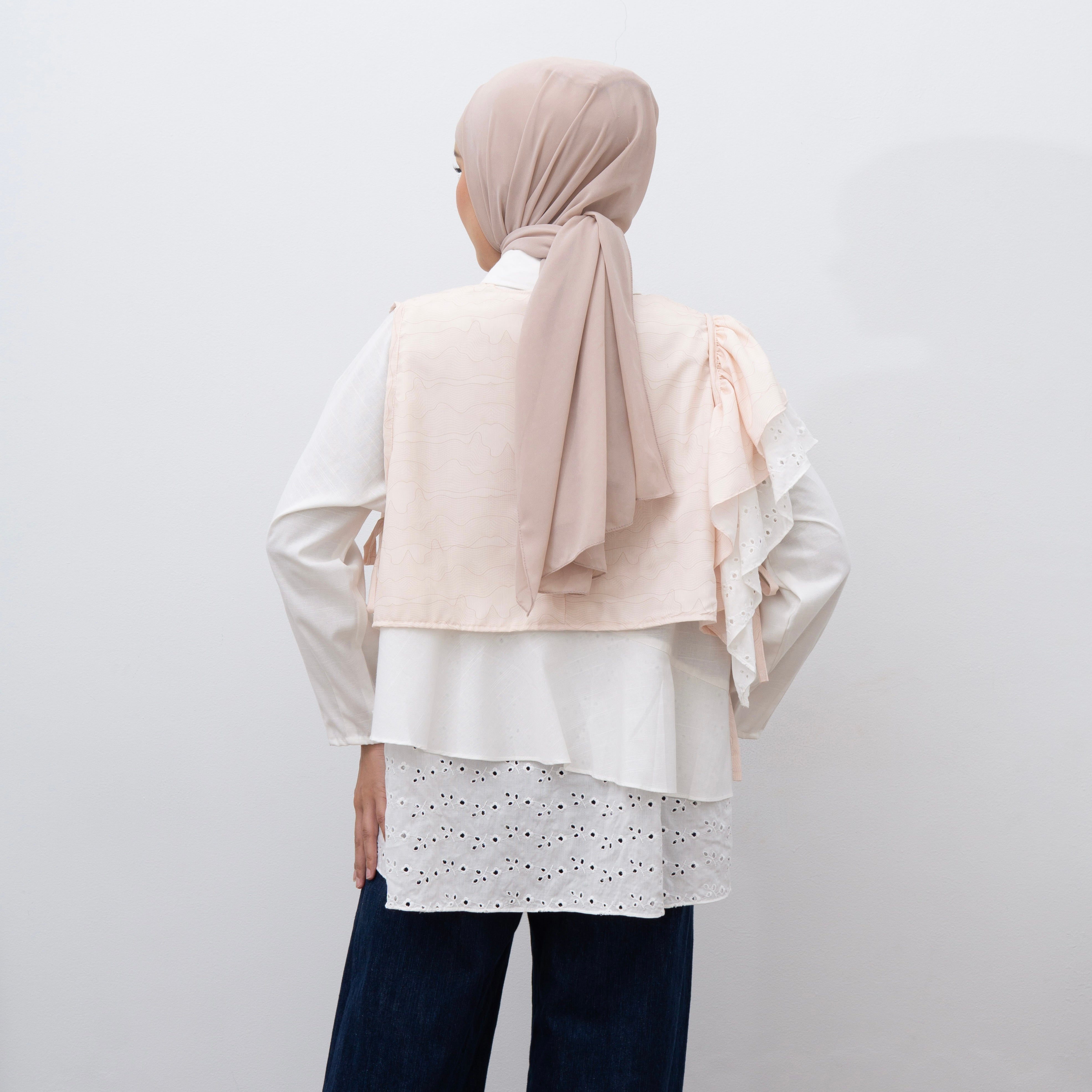 Image of Eclemix Outer Latte | Vest Wanita Ruffle Tanpa Lengan