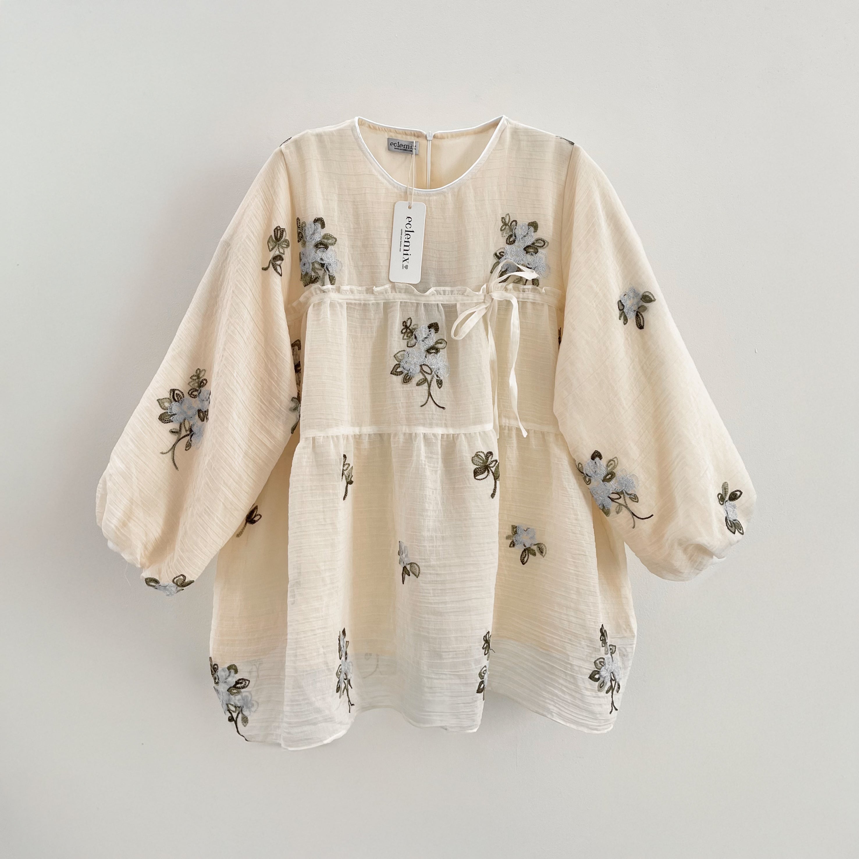 Image of Eclemix Top Eira | Atasan Wanita Blouse Embroidery Floral Lengan Balon | Baju Kondangan, Pesta dan Acara Formal