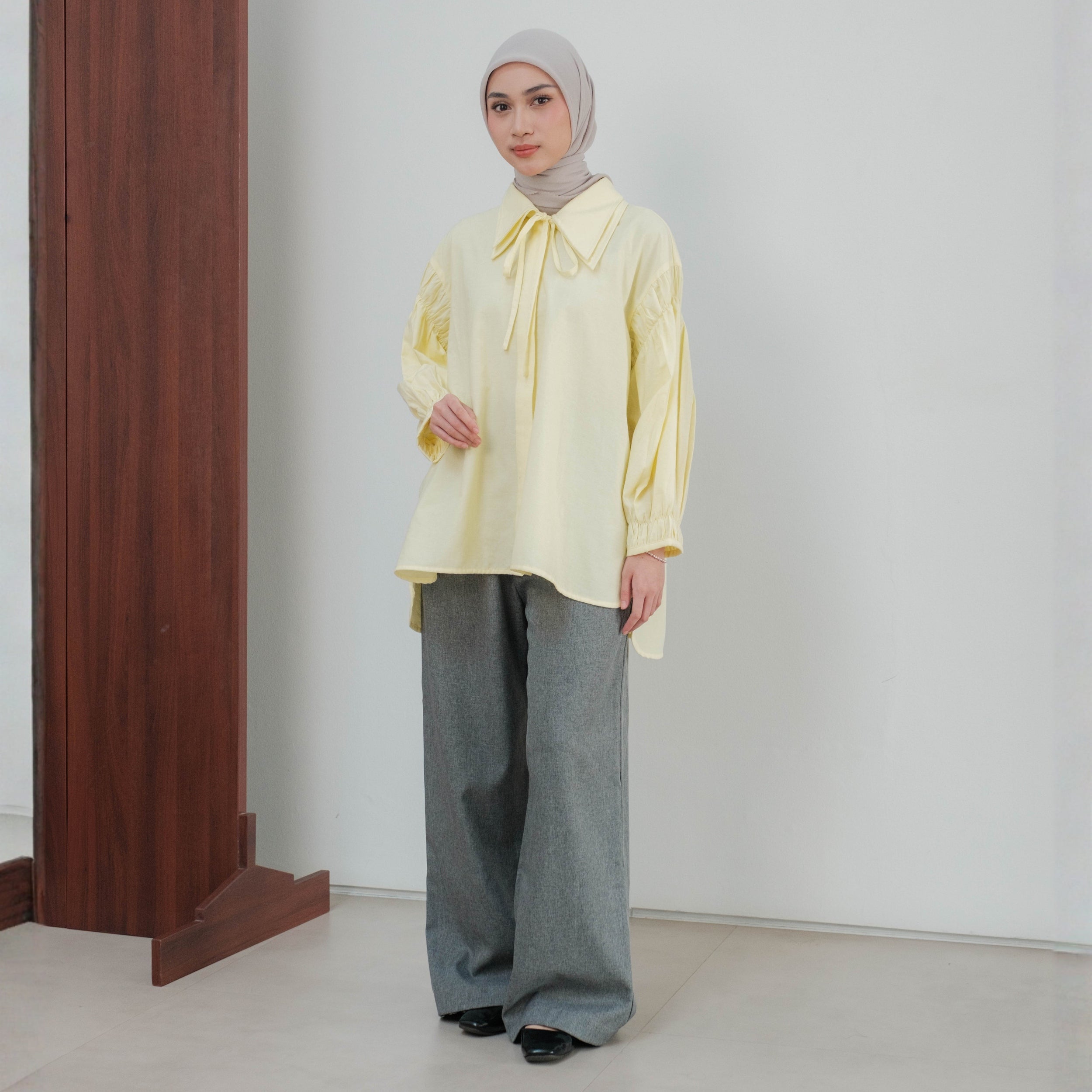 Image of Eclemix Atasan Wanita Casual Loose Fit Puff Sleeve Top Jiyo