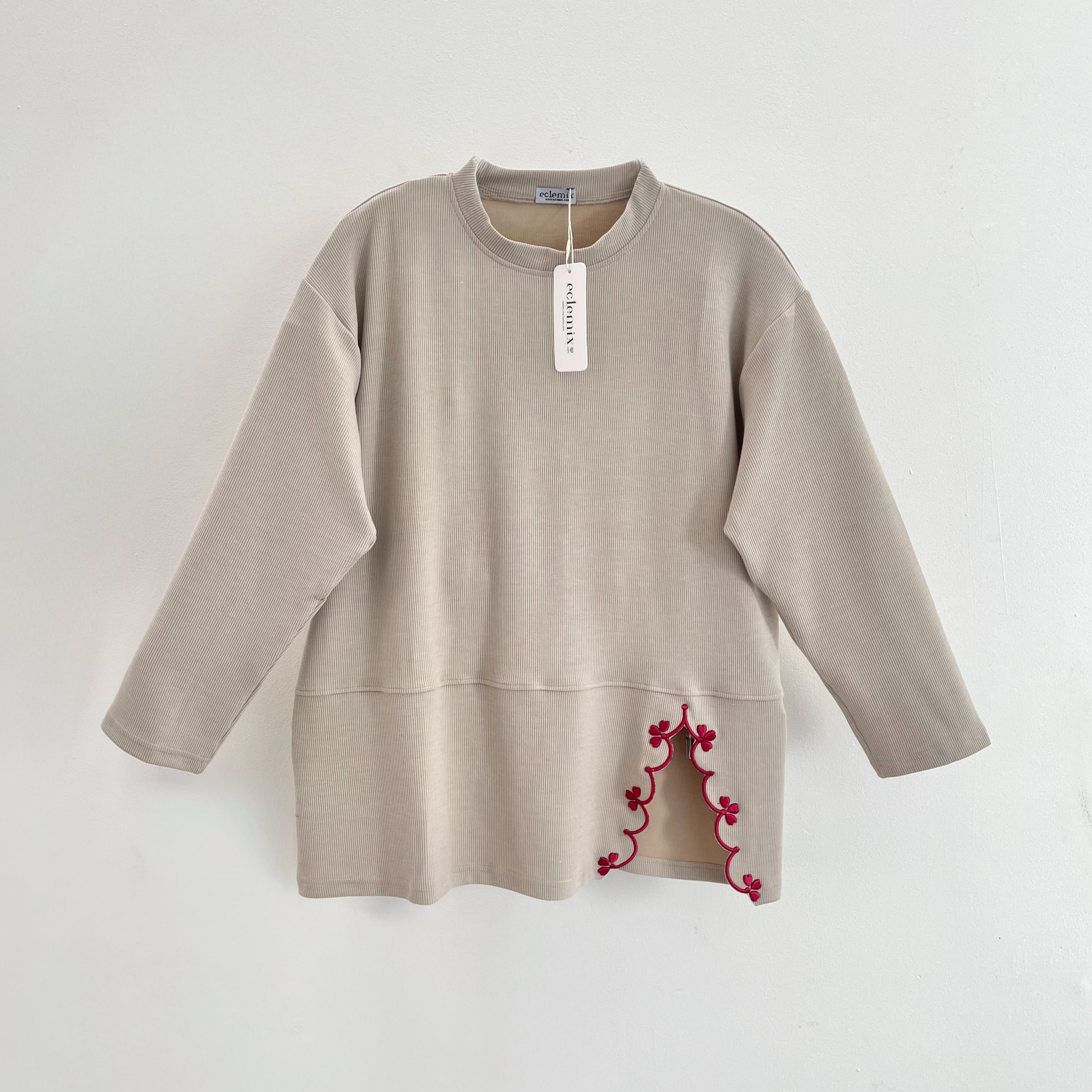 Image of Eclemix Top Orari |  Atasan Wanita Lengan Panjang Oversize Bordir Floral Casual Chic