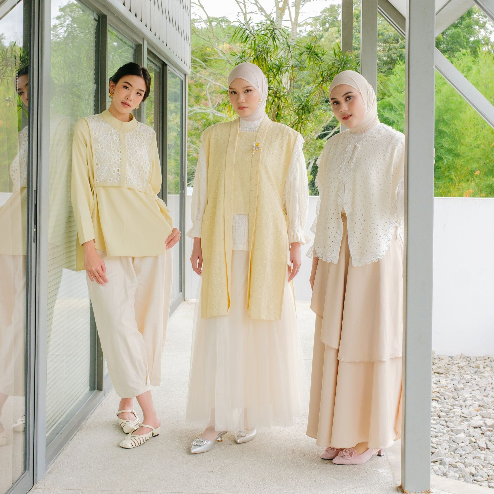 Image of Eclemix Blouse Wanita Lace | Top Semie | Atasan Elegant