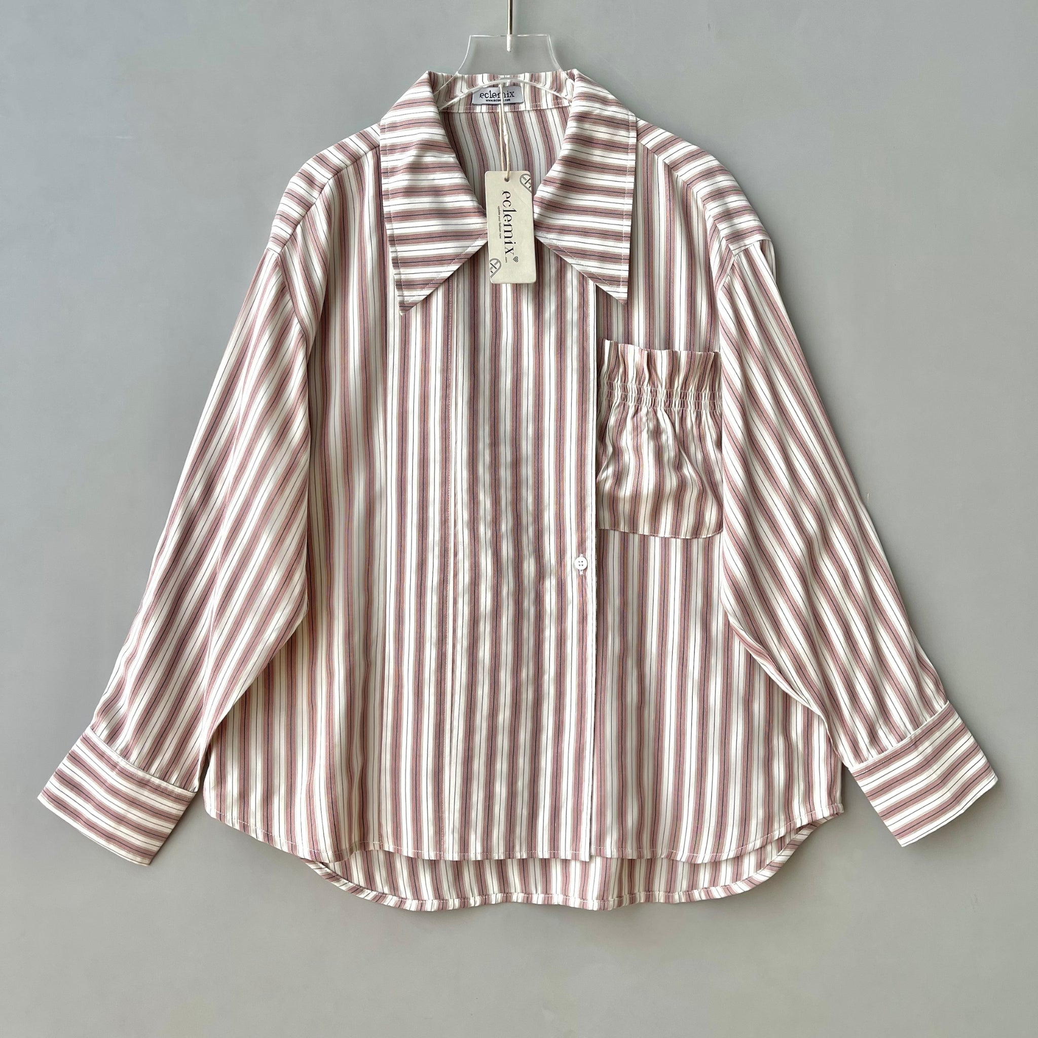 Image of Eclemix Top Volumi | Oversized Cotton Blazer Shirt with Smocked Pocket | Kemeja Wanita Saku Kerut