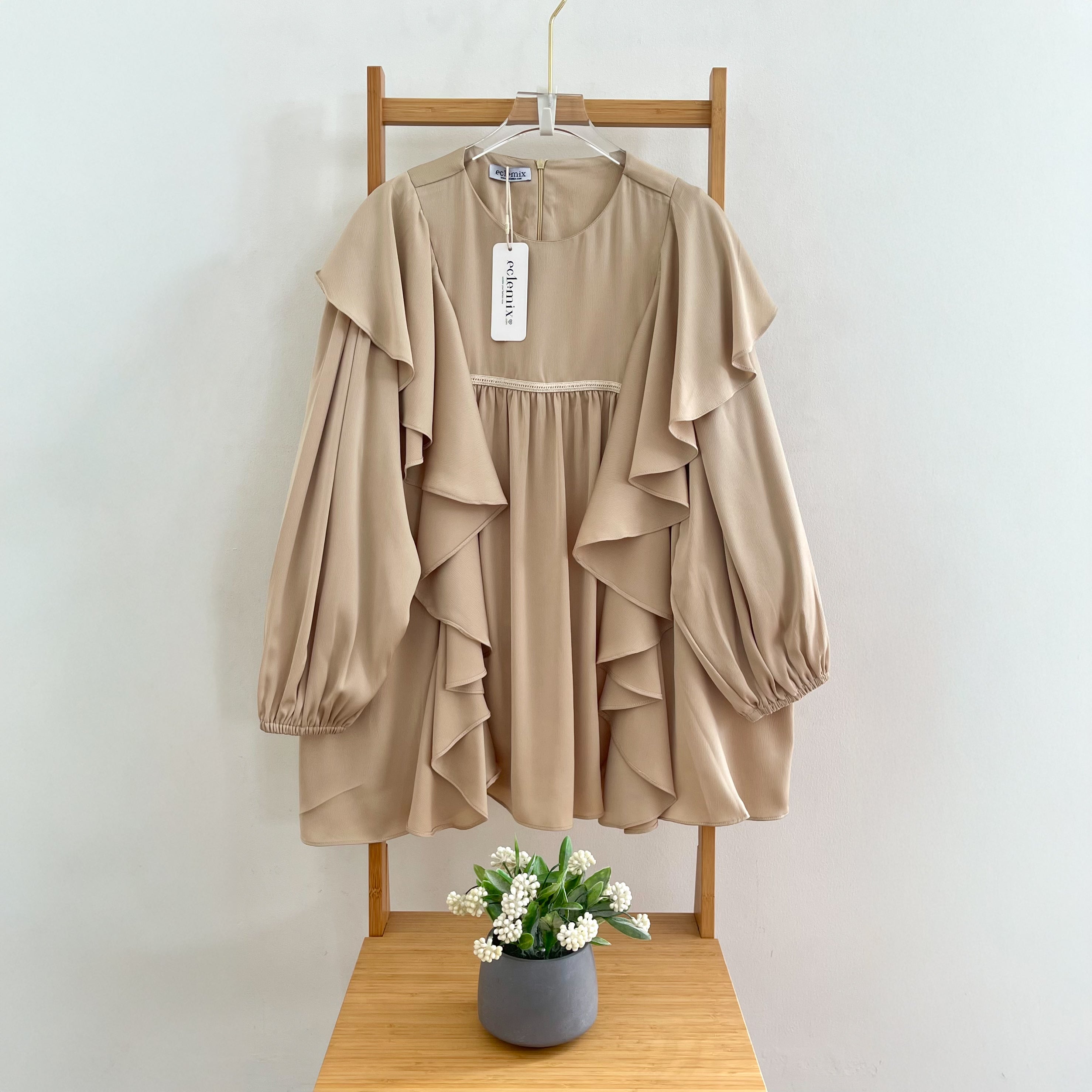Image of Eclemix Top Amora atasan wanita blouse layer detail produk