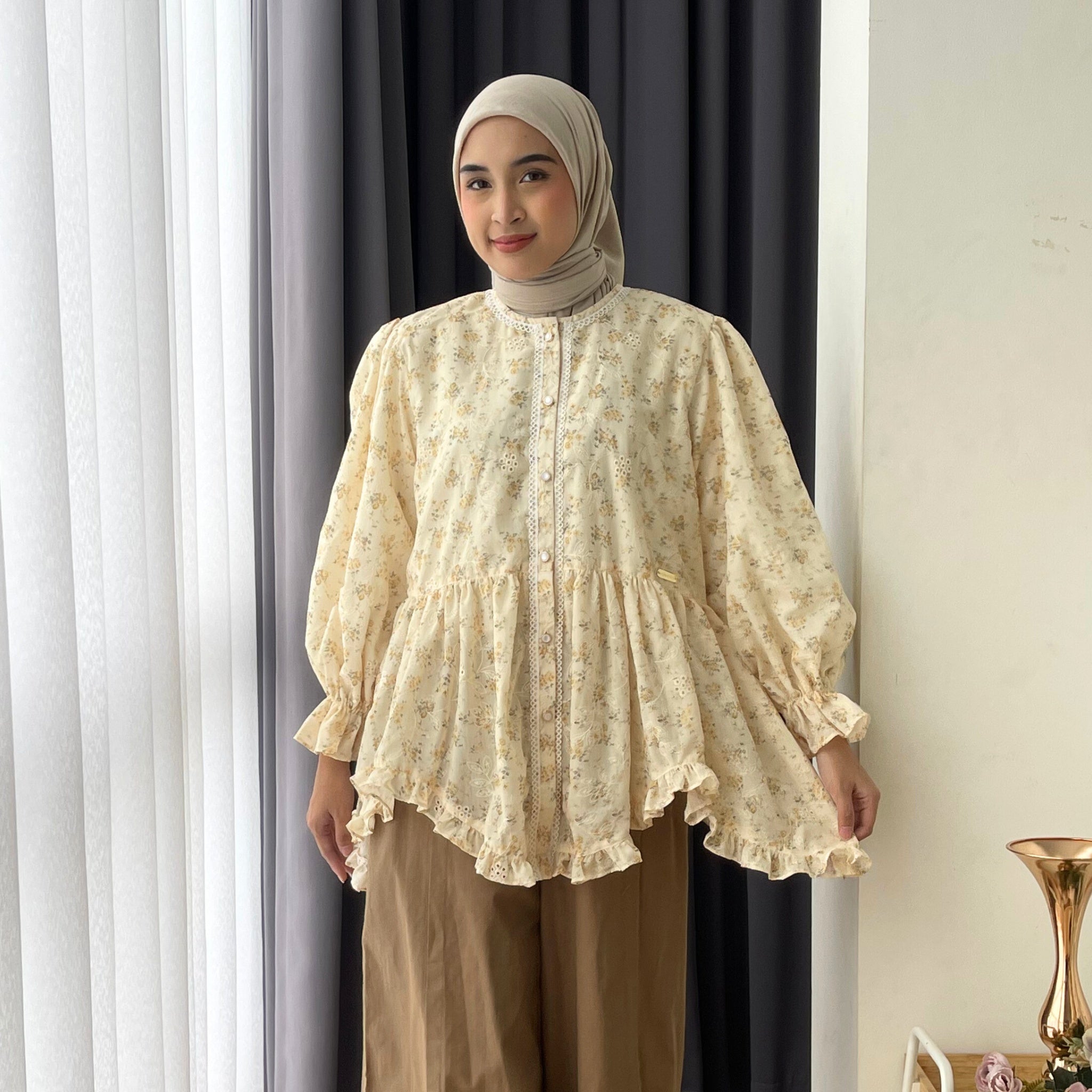 Eclemix Top Hyona | Atasan Wanita Blouse Ruffle Lengan Balon