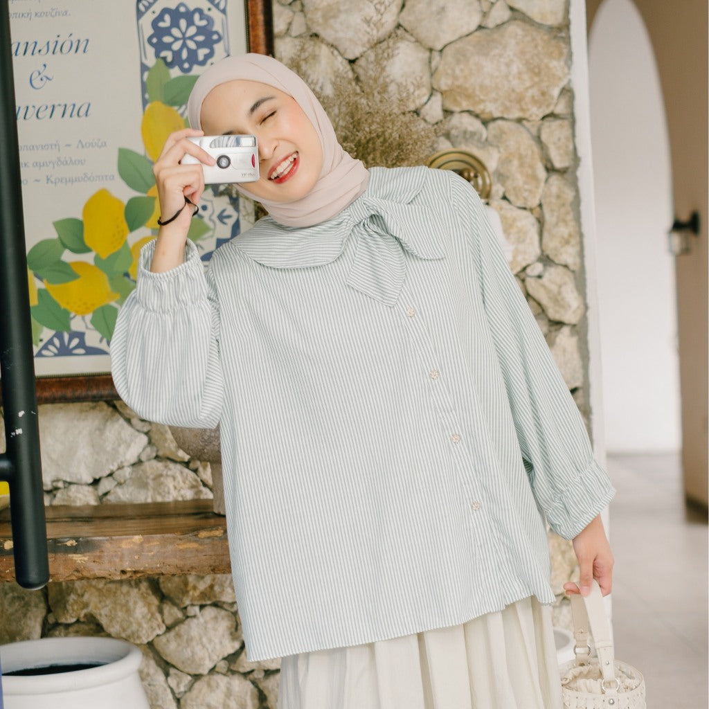 Eclemix Top Kirumi | Atasan Wanita Kemeja Motif Stripes Kerah Pita