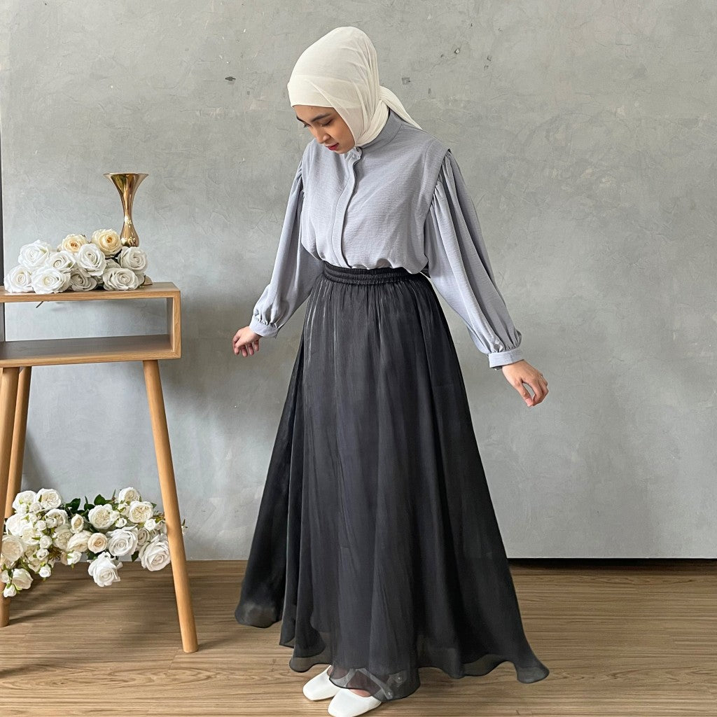 Image of Eclemix Lhira Skirt Shimmer Casual Style