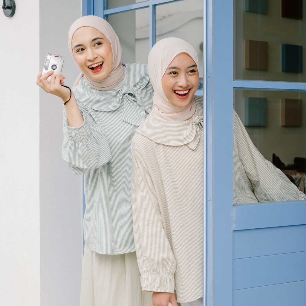 Eclemix Top Kirumi | Atasan Wanita Kemeja Motif Stripes Kerah Pita