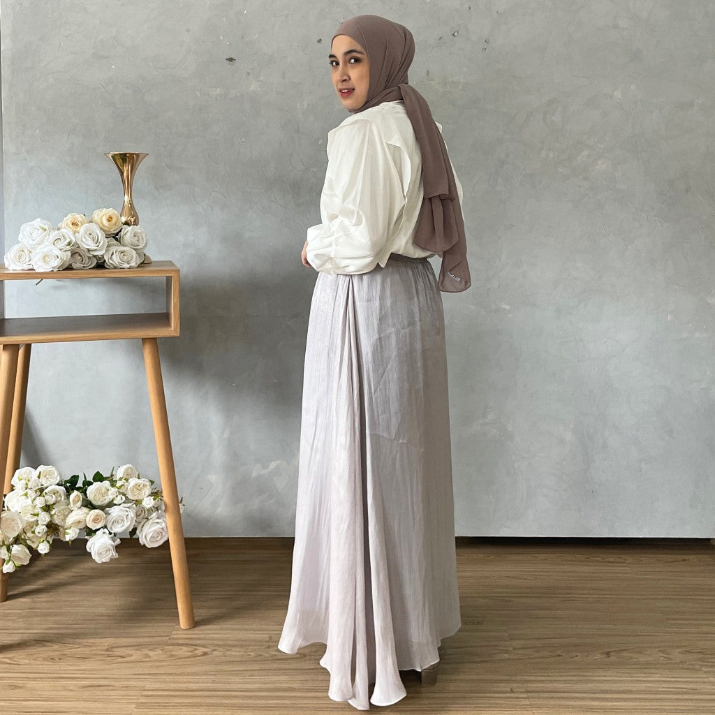 Image of Eclemix Lhira Skirt Shimmer Casual Style