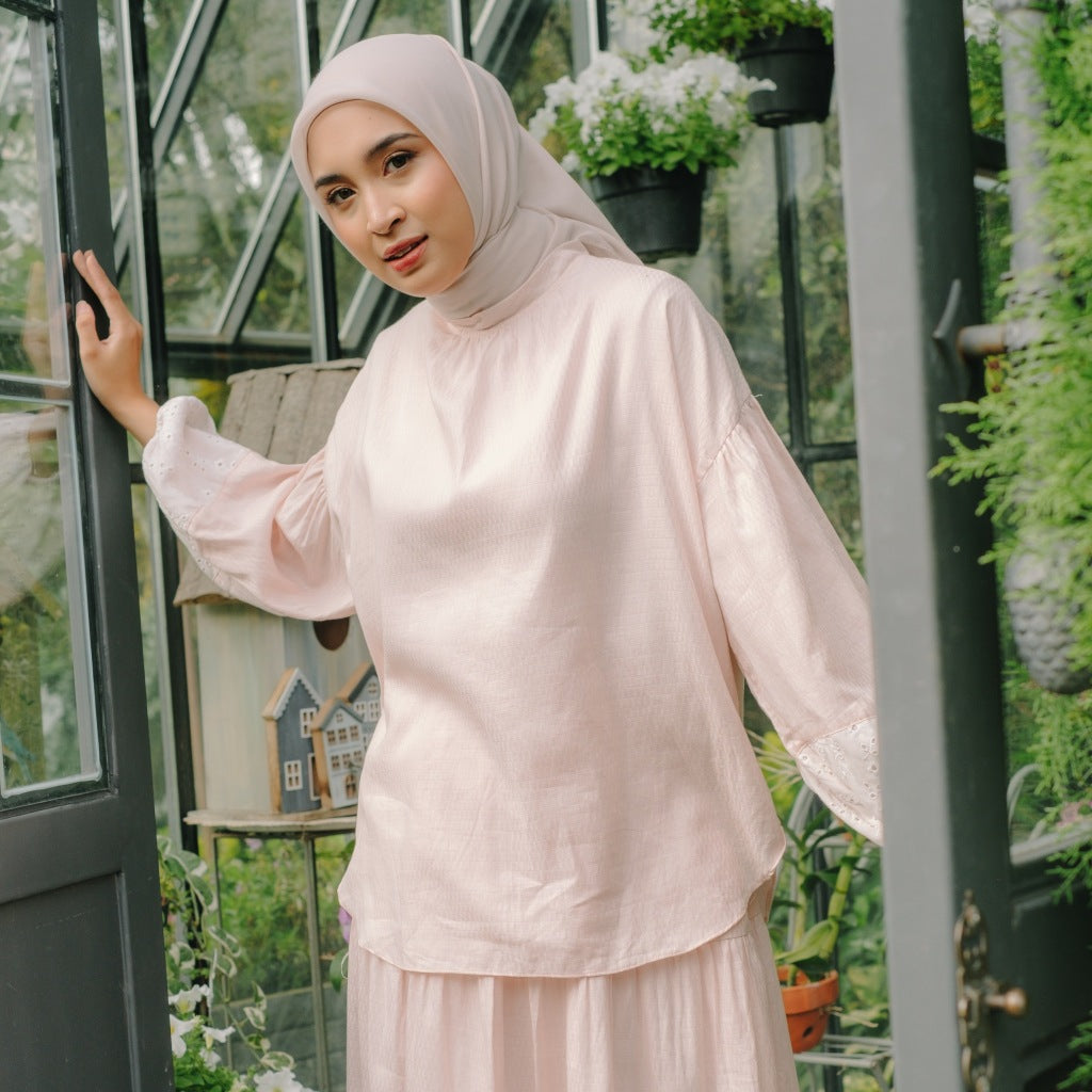 Eclemix One Set Arinda | Setelan Wanita Polos | Rok Rampel Susun A-Line | Blouse Polos Mix Prada