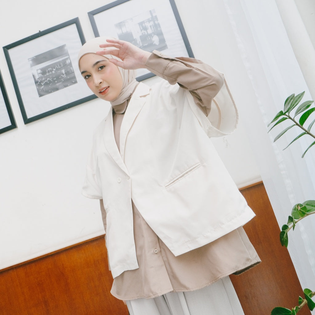 Image of Eclemix Outer Kaia | Atasan Wanita Outer Polos