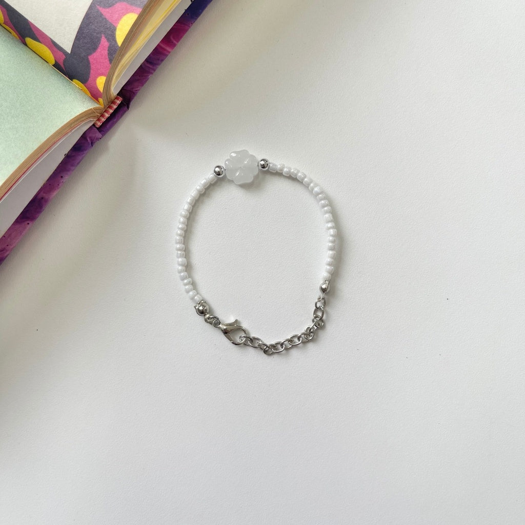 Image of Eclemix Lucky Clover Bracelet Accessories | Manik Gelang Daun Semanggi | Four Leaf Clover Charm Bracelet