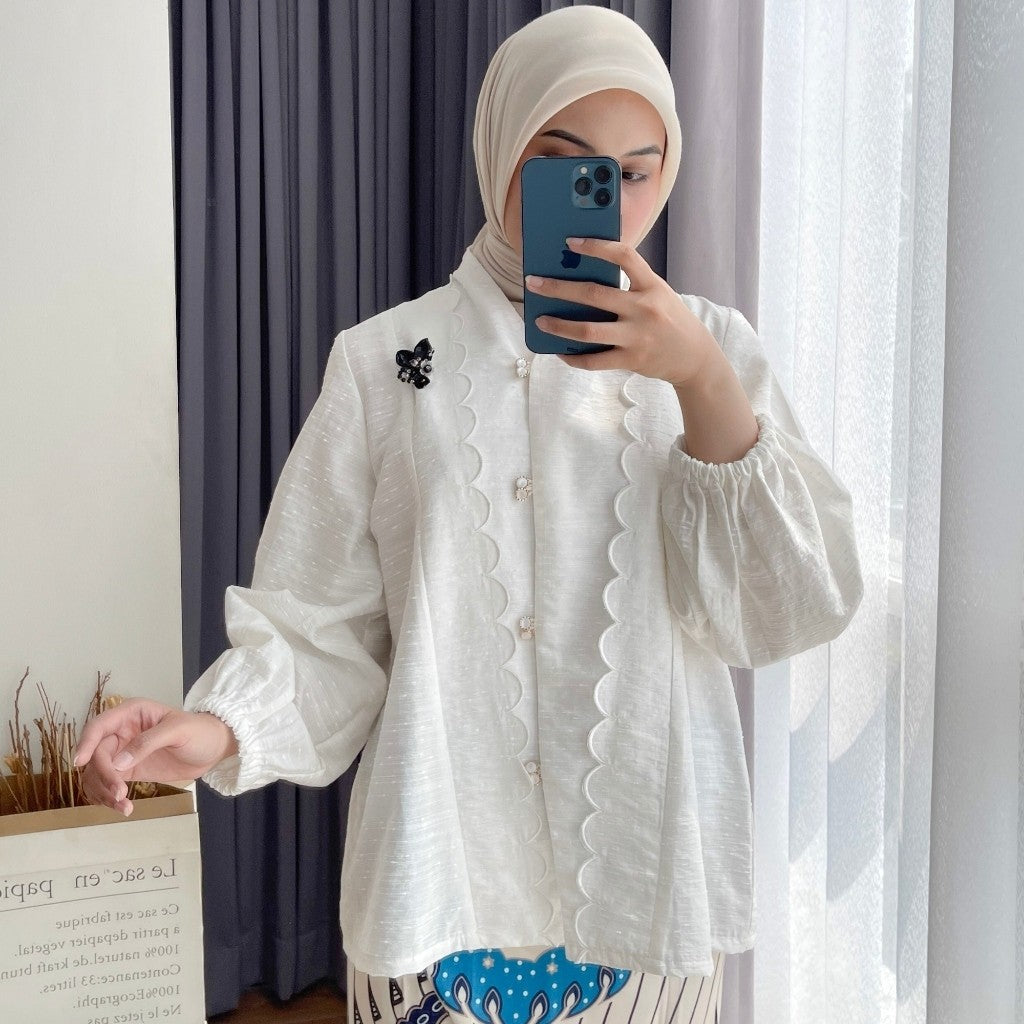 Image of Eclemix Top Arunika |Atasan Wanita Blouse Scallop Embroidery | Kebaya Modern