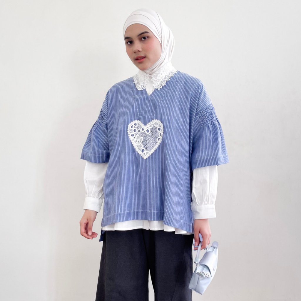 Image of Eclemix Top Hirara Stripe Outer Love