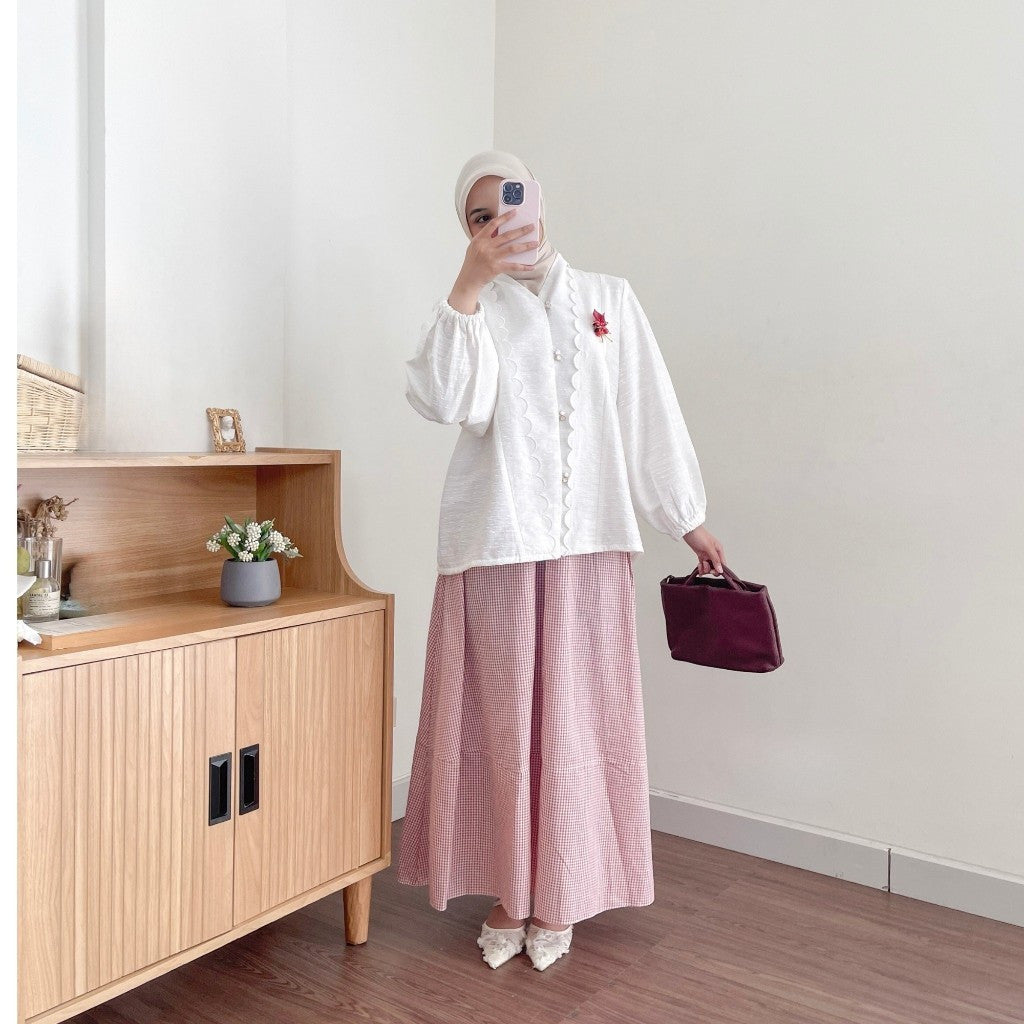 Image of Eclemix Top Arunika |Atasan Wanita Blouse Scallop Embroidery | Kebaya Modern