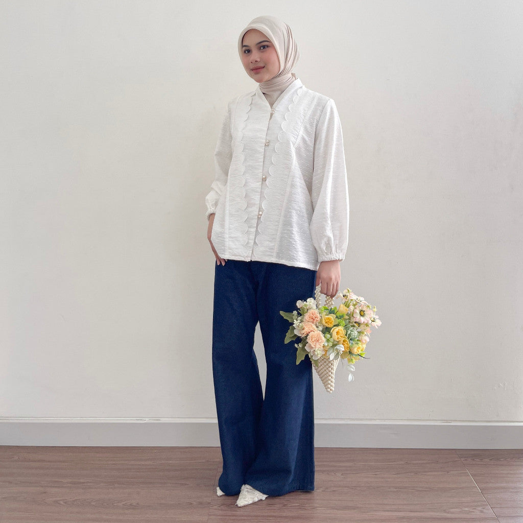 Image of Eclemix Top Arunika |Atasan Wanita Blouse Scallop Embroidery | Kebaya Modern
