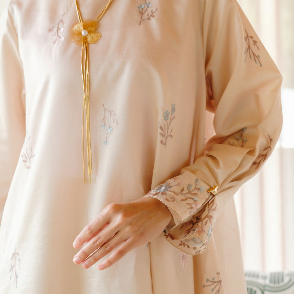 Image of Eclemix Tunic Rayyu | Atasan Wanita Motif Flower | Raya Collection