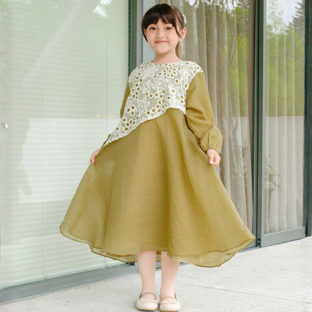 Image of Eclemix Dress Kids Calee | Gamis Anak Perempuan A-Line Broderie Floral | Raya Collection