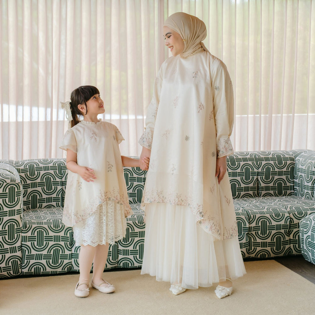 Image of Eclemix Tunic Kids Rayyu | Atasan Anak Perempuan Motif Flower | Raya Collection