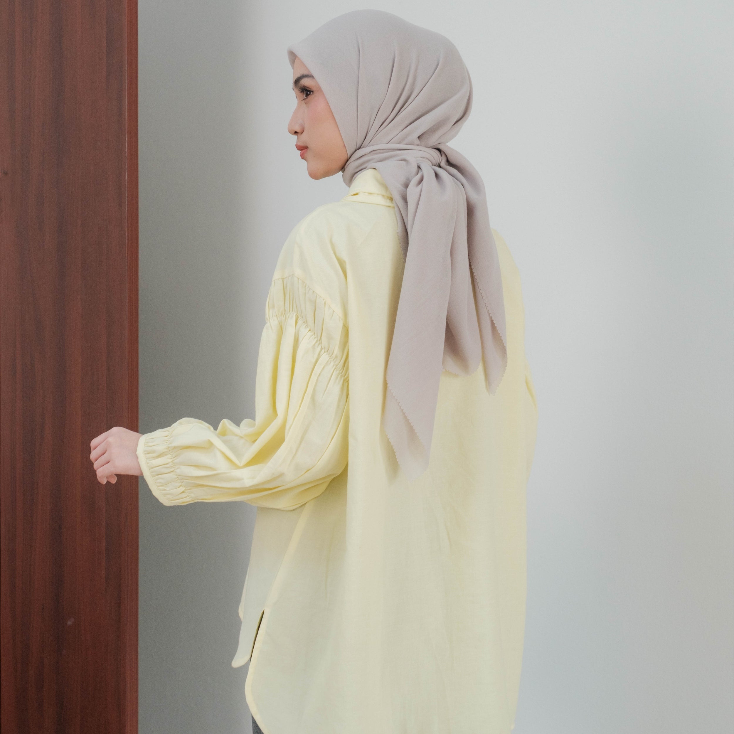 Image of Eclemix Atasan Wanita Casual Loose Fit Puff Sleeve Top Jiyo