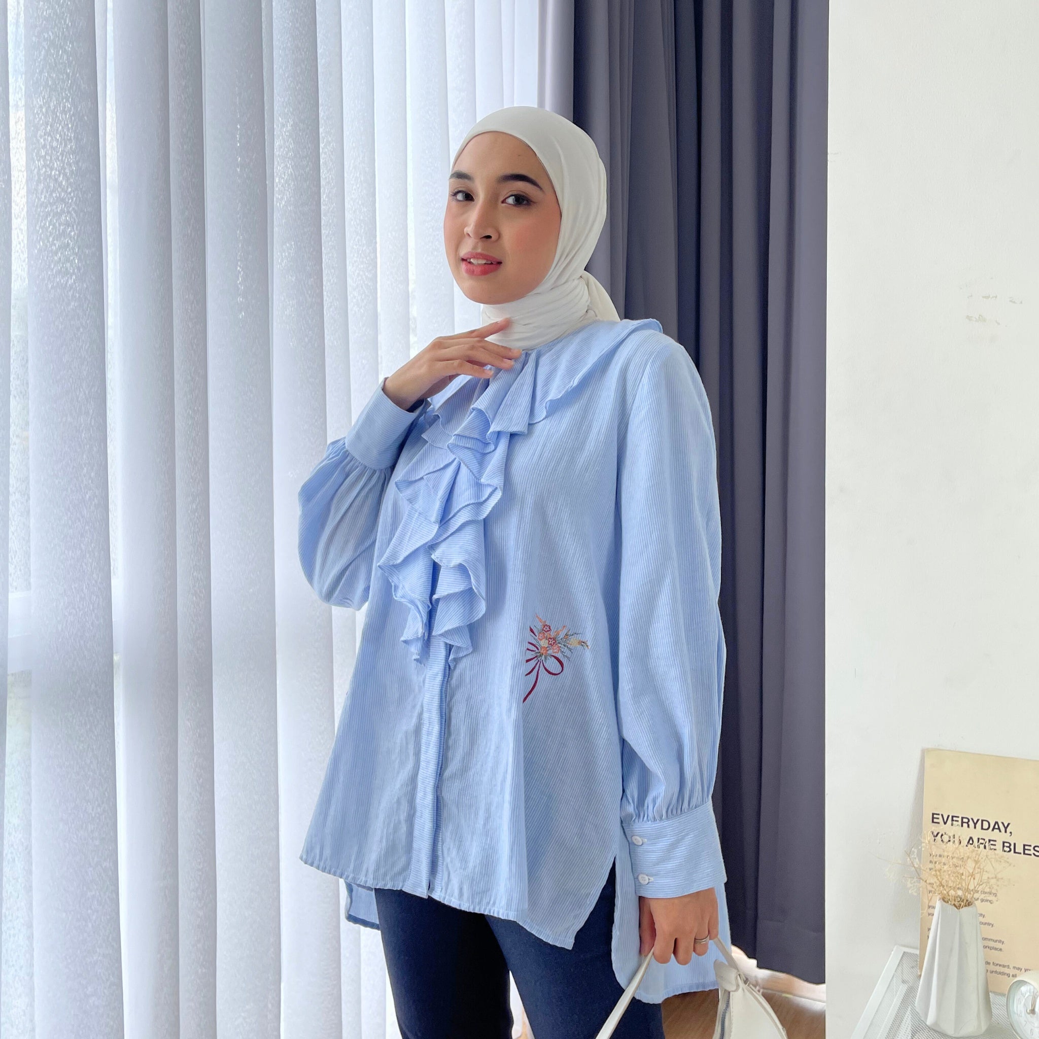 Eclemix Top Kleana | Atasan Wanita Kemeja Motif Stripe Ruffle