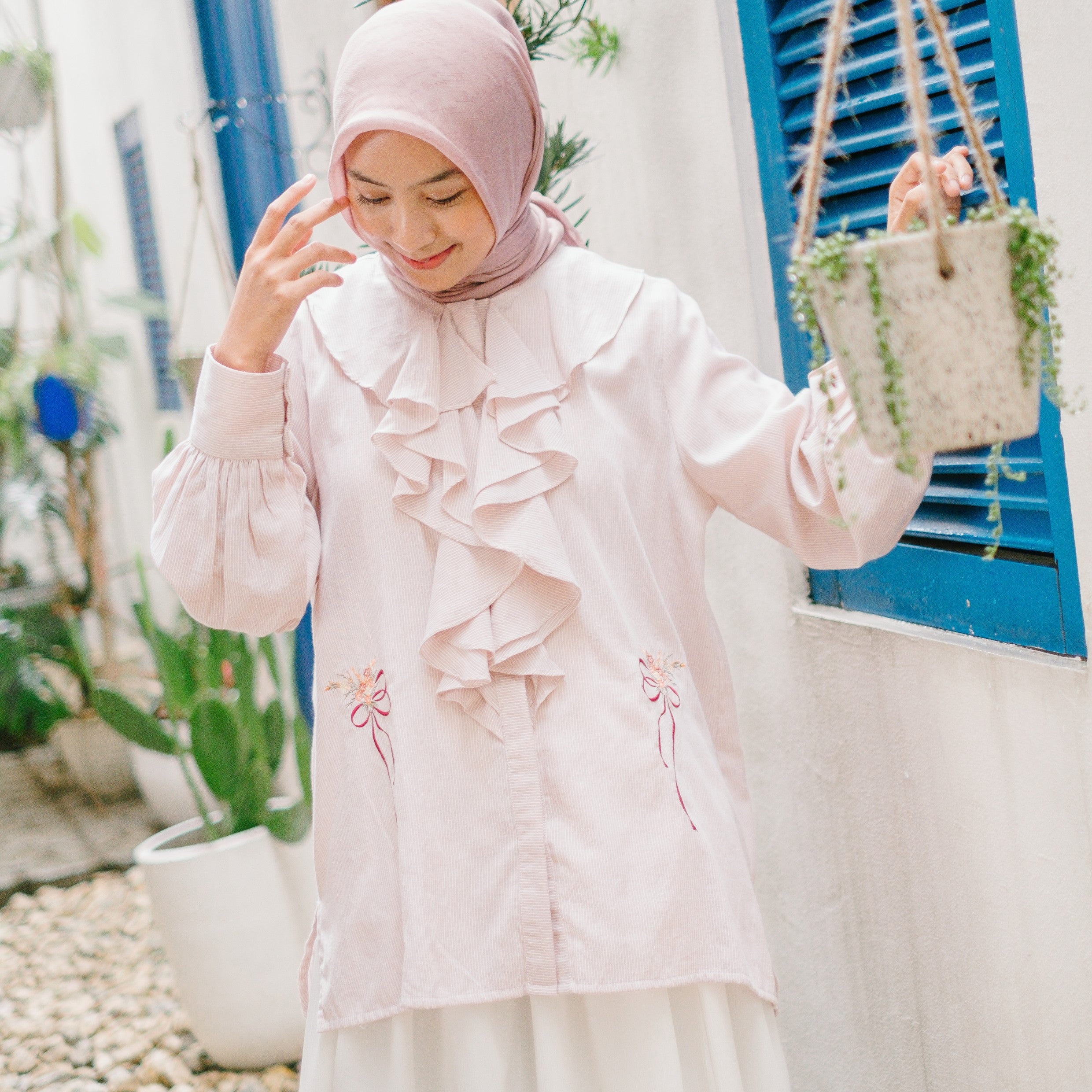 Eclemix Top Kleana | Atasan Wanita Kemeja Motif Stripe Ruffle