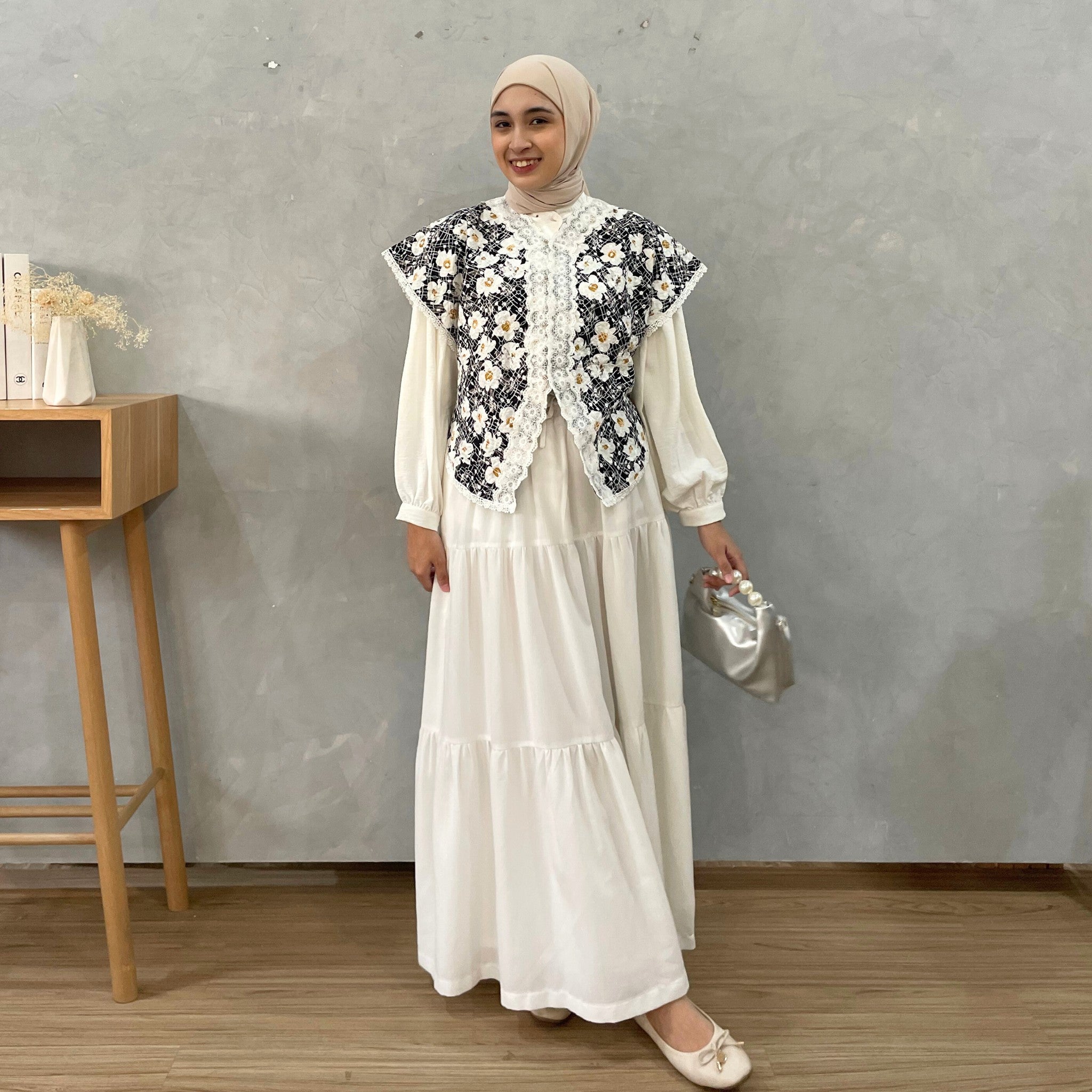 Eclemix Outer Maurin | Vest Brokat Bunga | Outer Panjang Brukat Tanpa Lengan