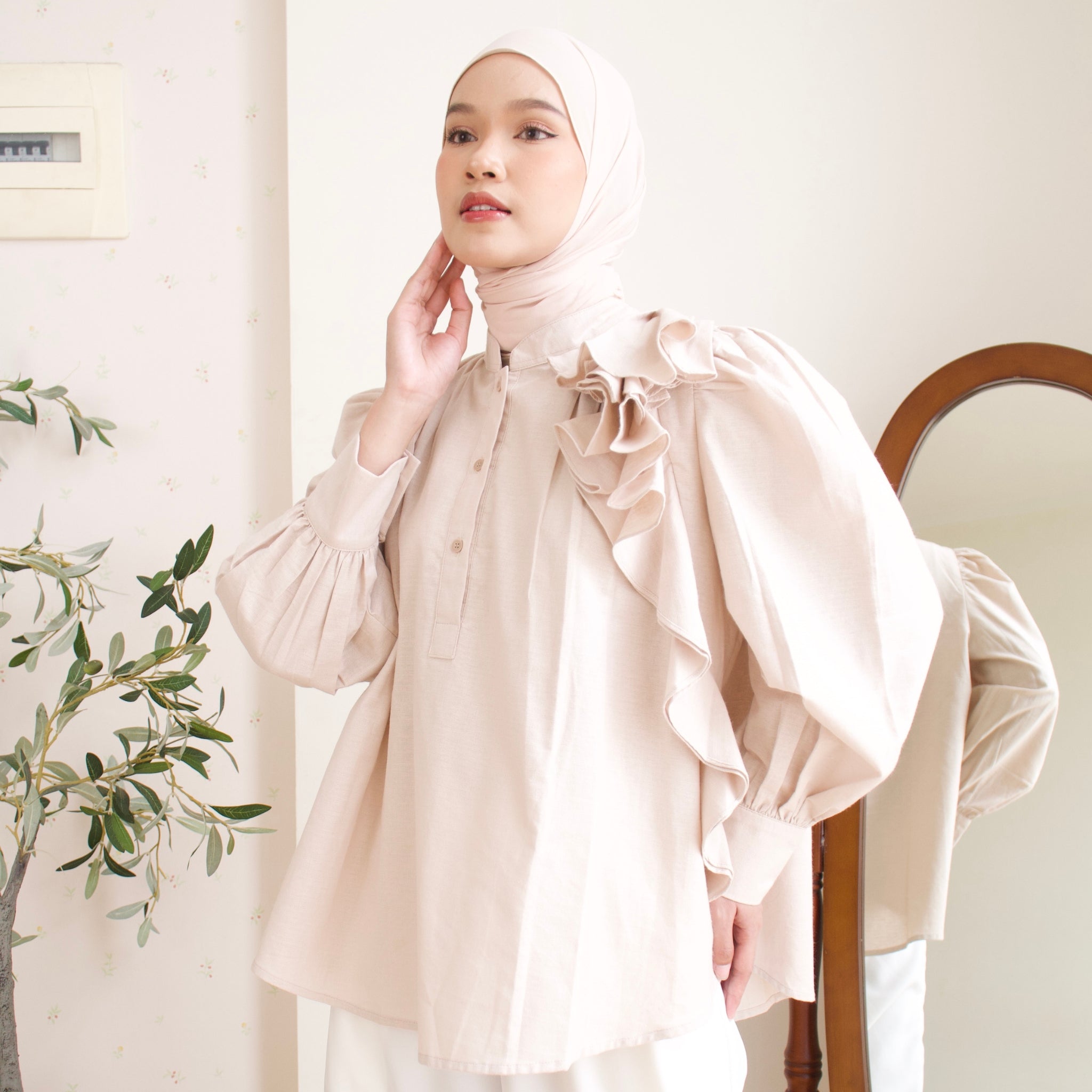 Image of Eclemix Top Nara | Atasan Wanita Blouse Polos Ruffle