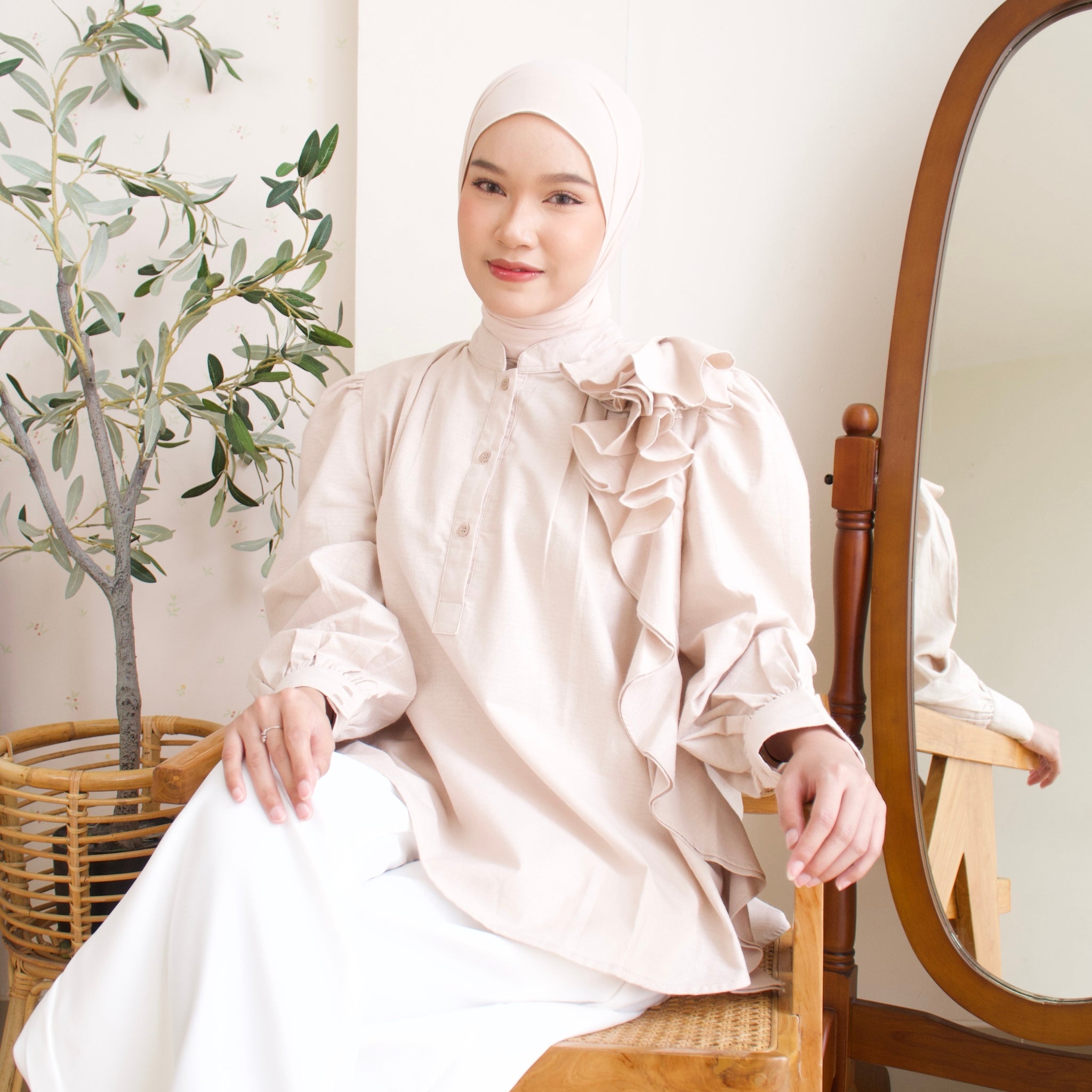 Image of Eclemix Top Nara | Atasan Wanita Blouse Polos Ruffle
