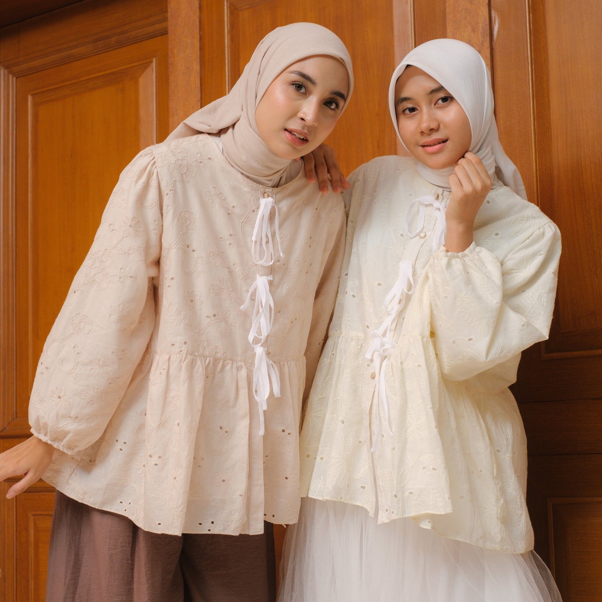 Image of Eclemix Top Omari | Atasan Wanita Kancing Depan Bowtie Pita