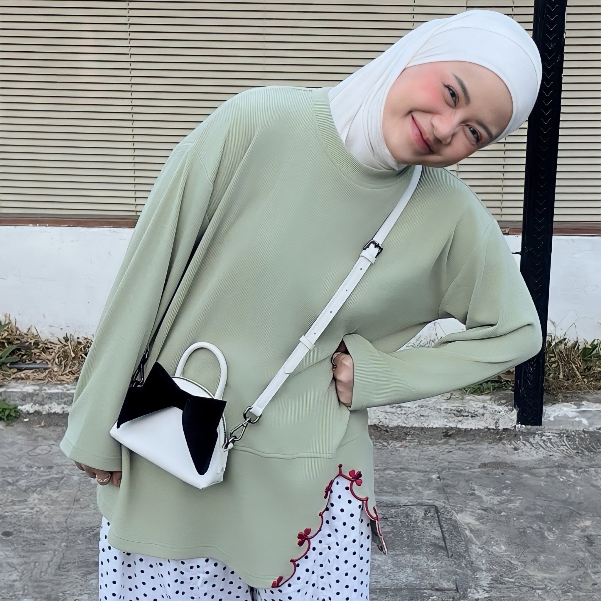Image of Eclemix Top Orari | Kaos Knit Wanita Embroidery Lengan Panjang