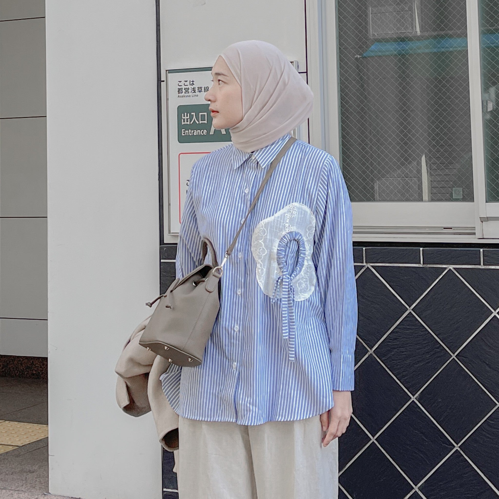 Eclemix Top Orio | Atasan Kemeja kerja stripes patch katun bordir bunga | Smart Casual