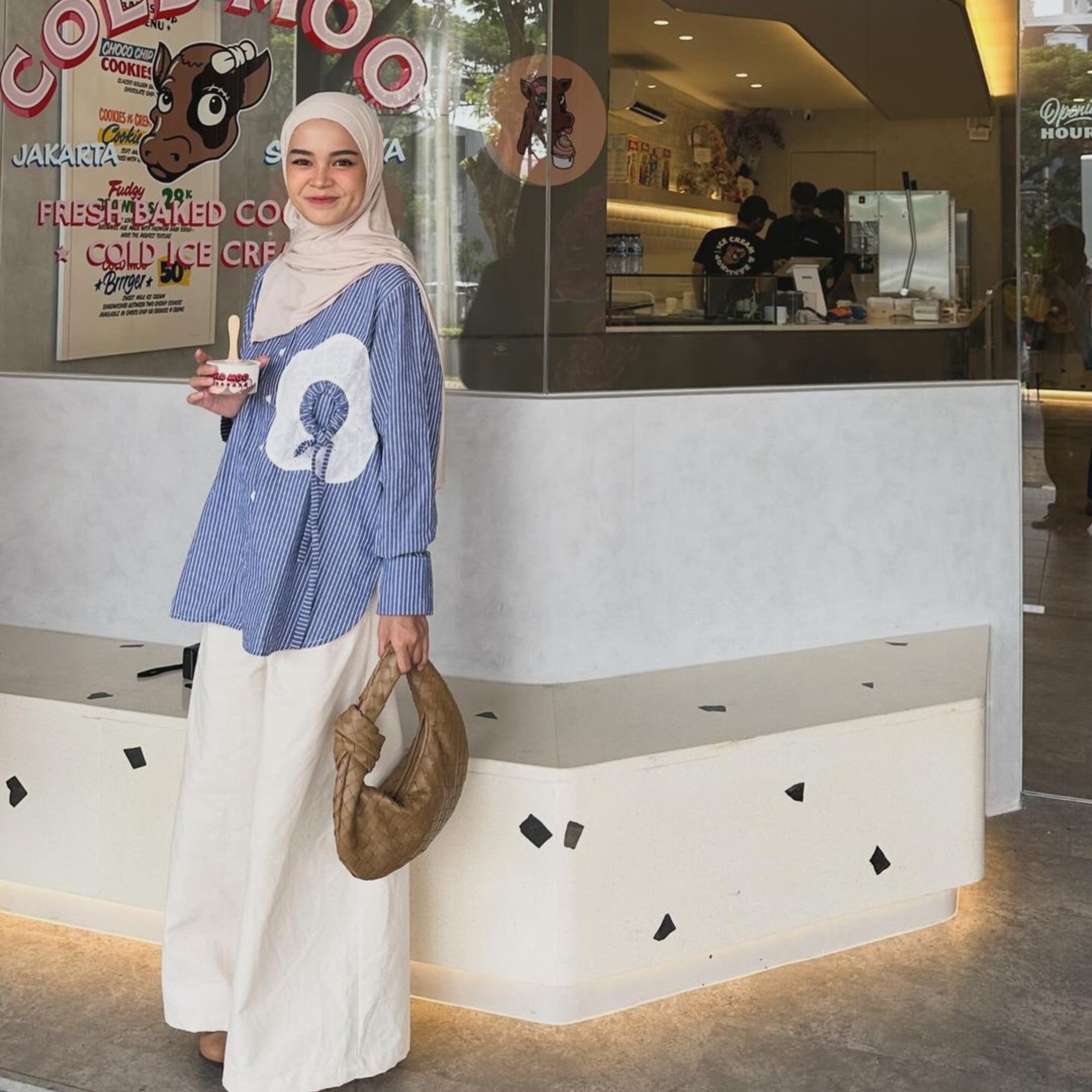 Image of Eclemix Top Orio | Atasan Kemeja kerja stripes patch katun bordir bunga | Smart Casual