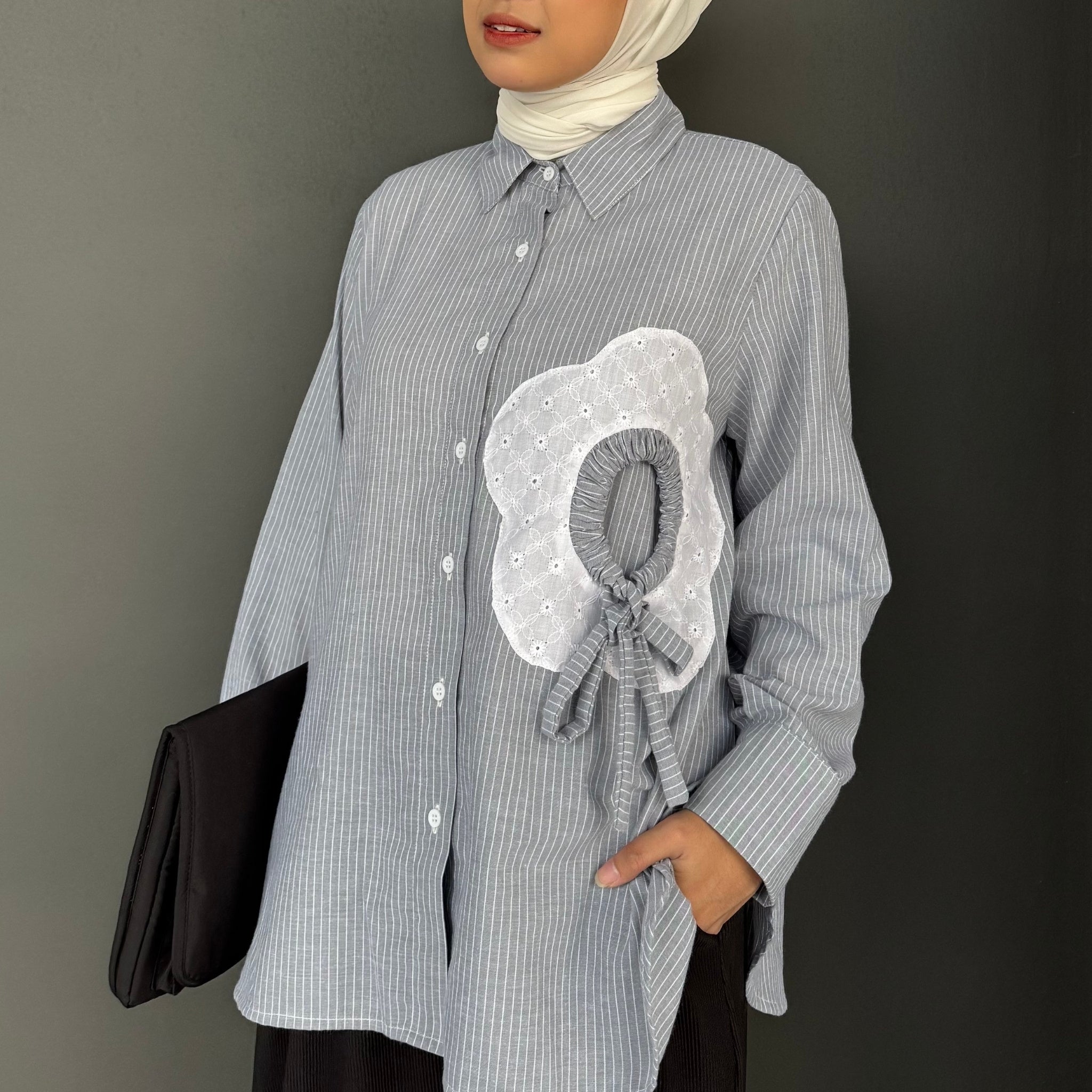 Eclemix Top Orio | Atasan Kemeja kerja stripes patch katun bordir bunga | Smart Casual