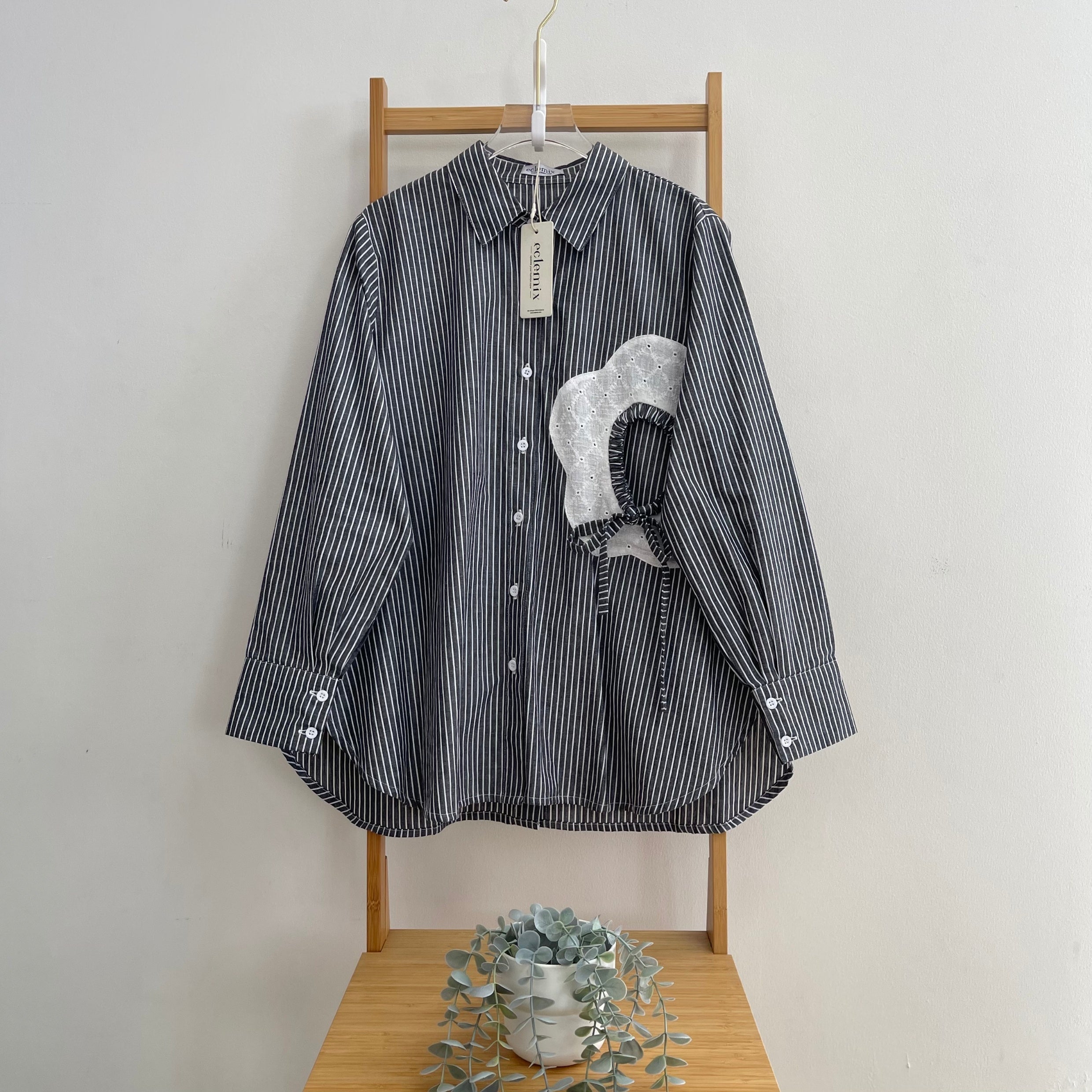 Eclemix Top Orio | Atasan Kemeja kerja stripes patch katun bordir bunga | Smart Casual