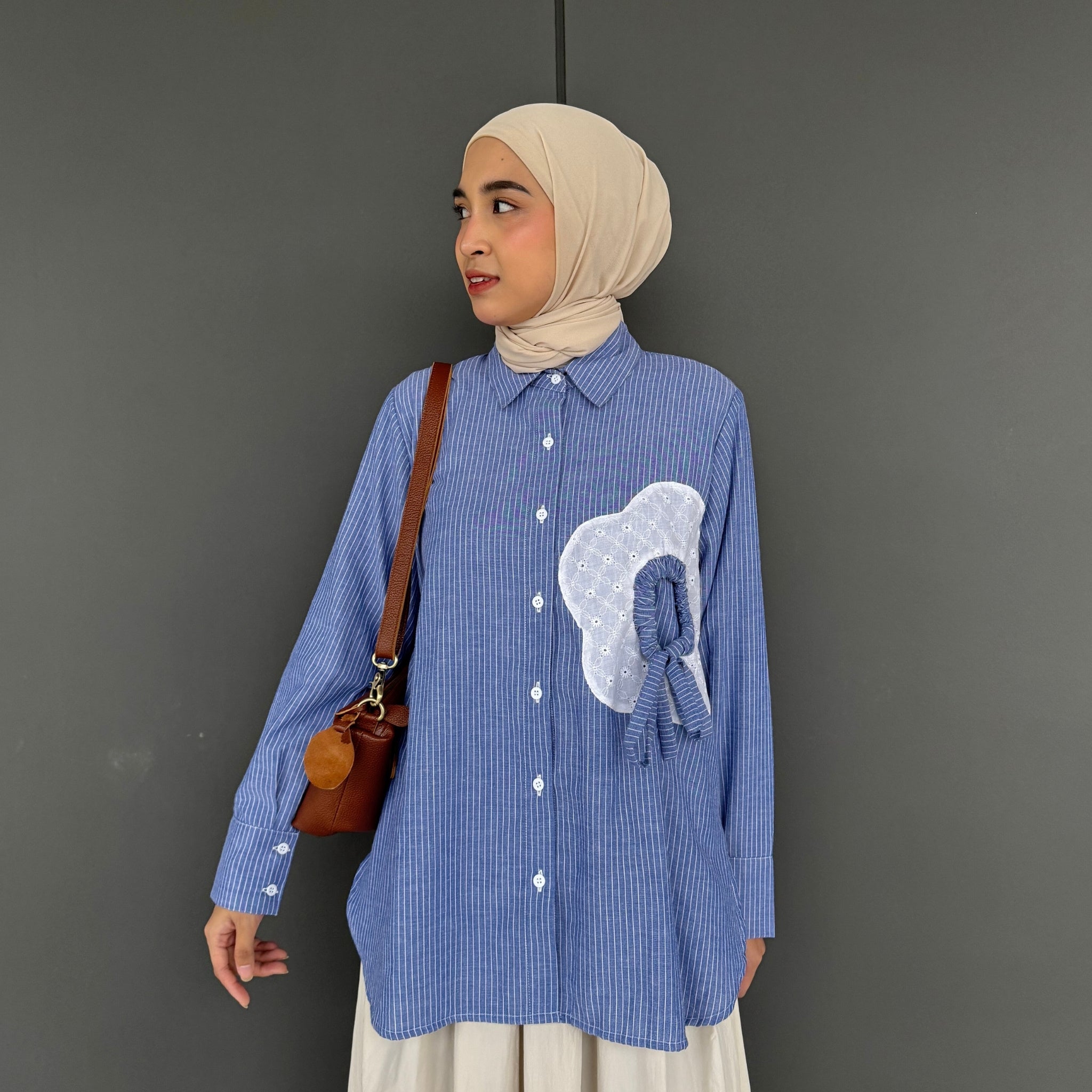Eclemix Top Orio | Atasan Kemeja kerja stripes patch katun bordir bunga | Smart Casual