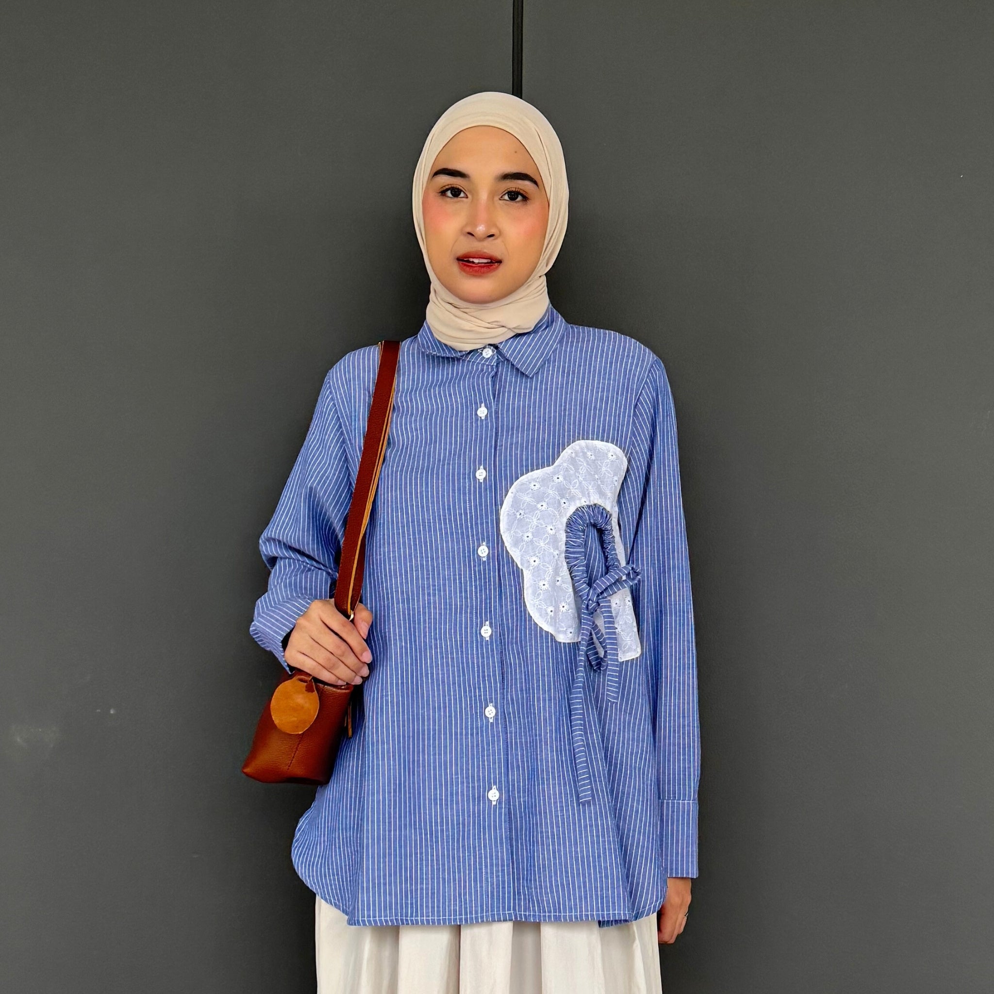 Eclemix Top Orio | Atasan Kemeja kerja stripes patch katun bordir bunga | Smart Casual