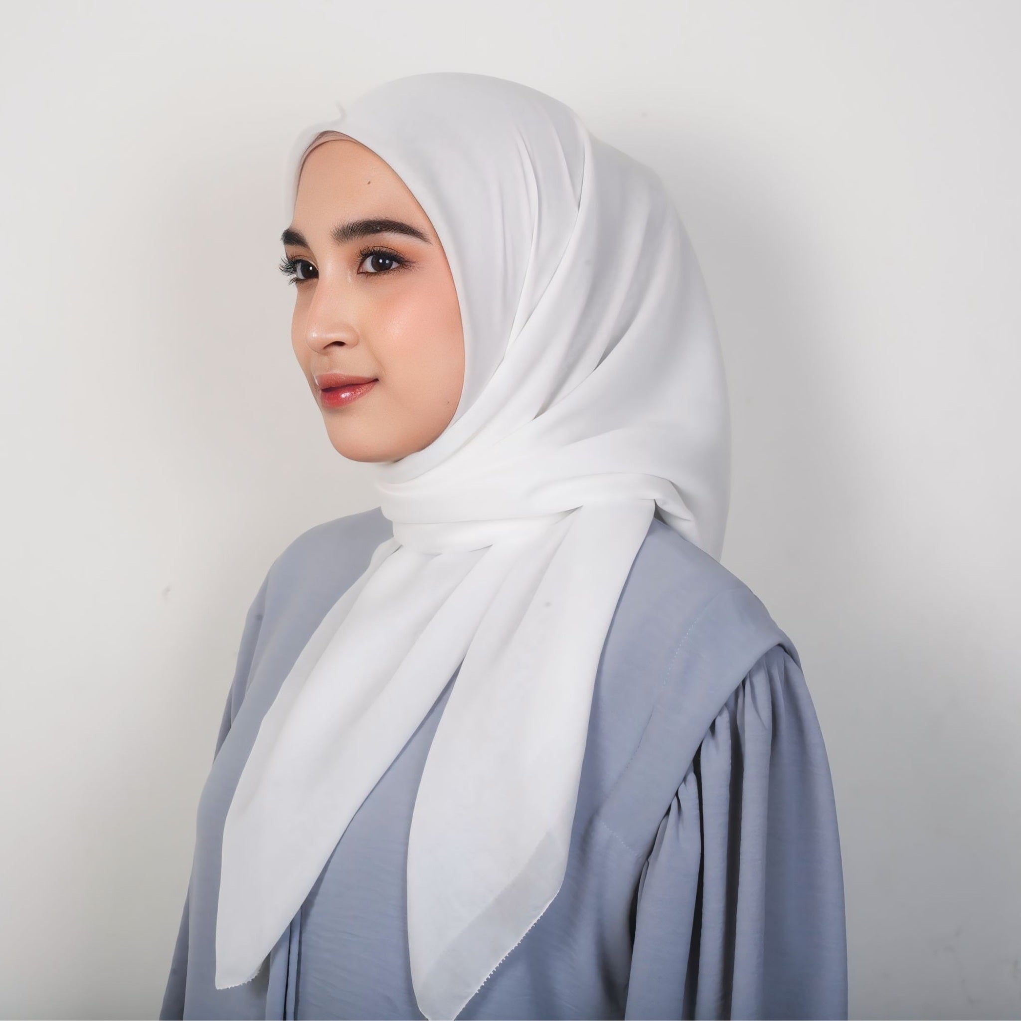 Image of Eclemix Ara Plain Hijab | Hijab Polos Segiempat Paris Premium