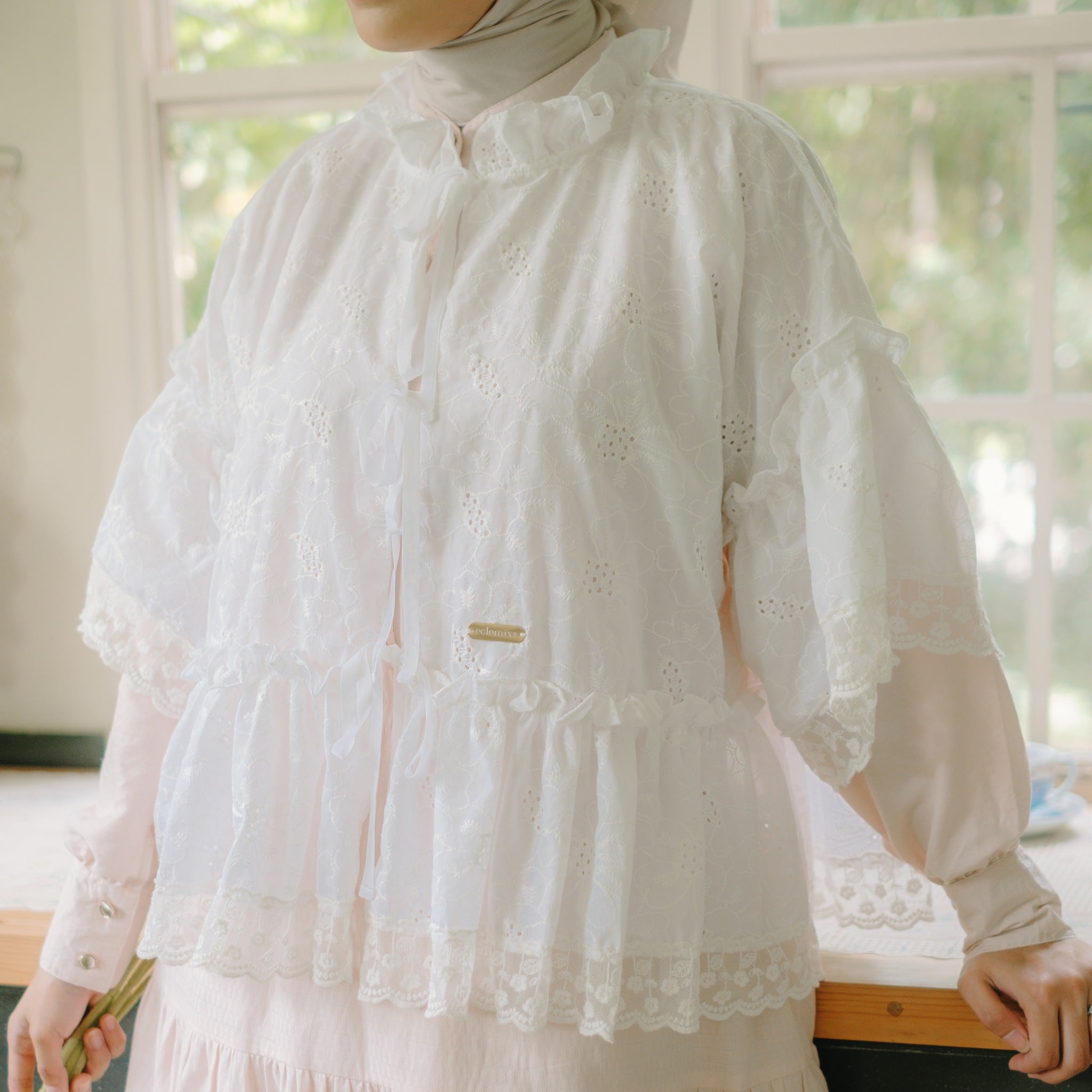 Eclemix Outer Seira | Outer Wanita Tali Depan Bowtie Pita