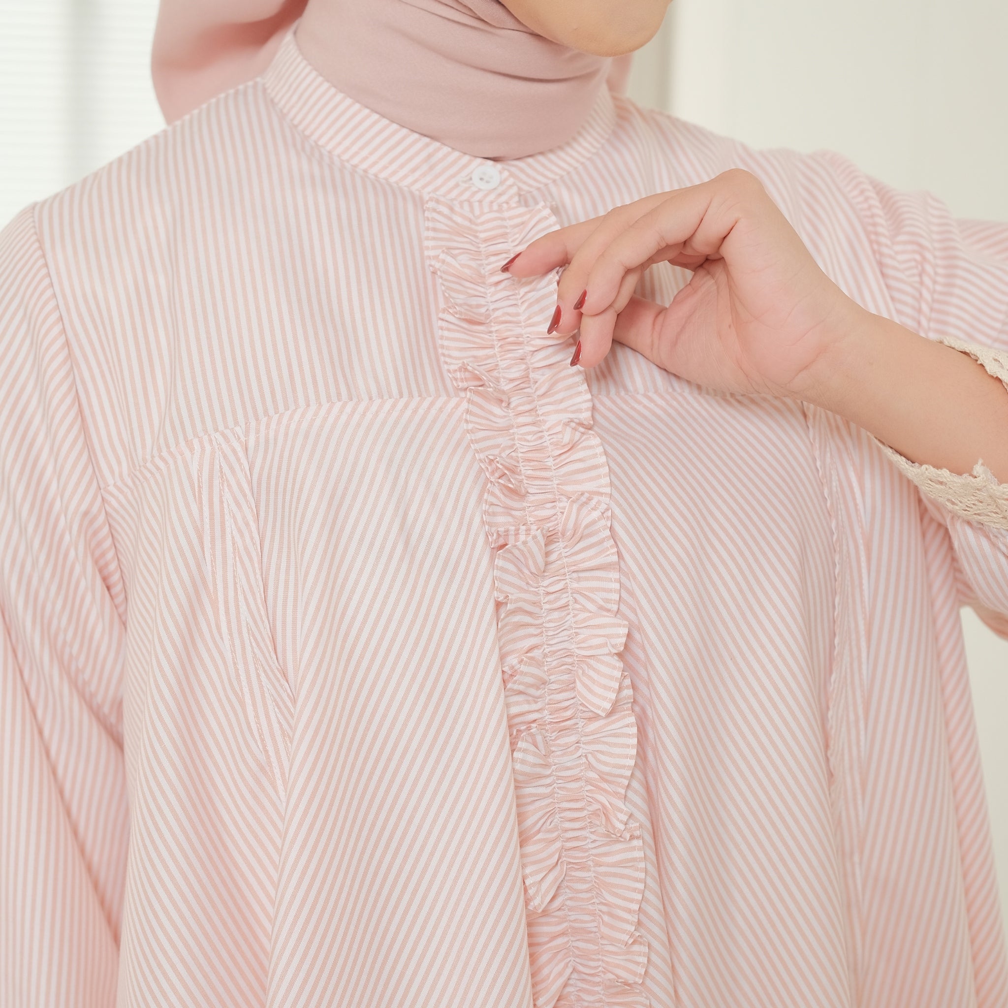 Eclemix Top Seora | Atasan Blouse Wanita Katun Ruffle Motif Stripes